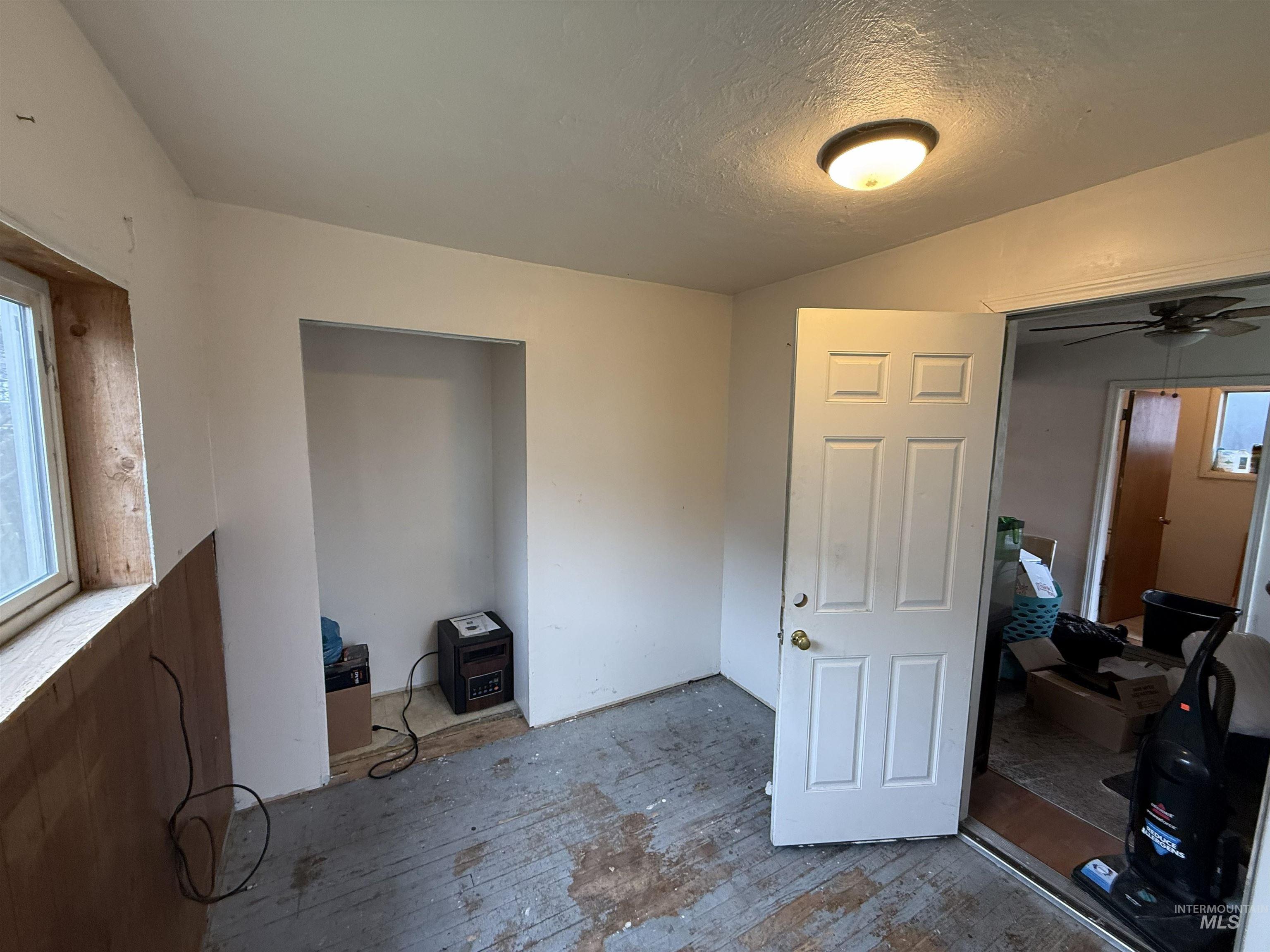 838 11th St., Clarkston, Washington 99403, 2 Bedrooms, 2 Bathrooms, Residential For Sale, Price $145,000,MLS 98978866