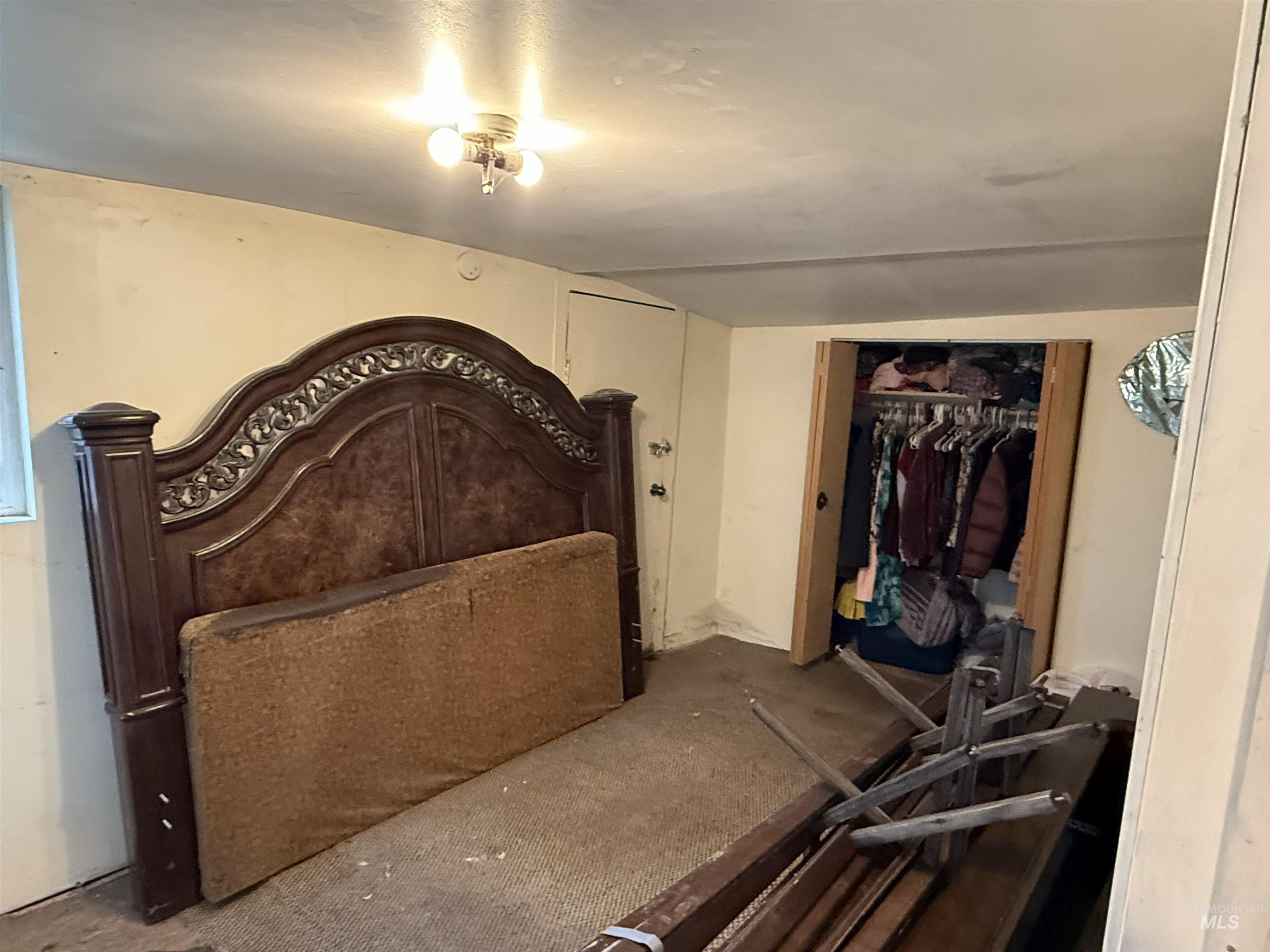 838 11th St., Clarkston, Washington 99403, 2 Bedrooms, 2 Bathrooms, Residential For Sale, Price $145,000,MLS 98978866