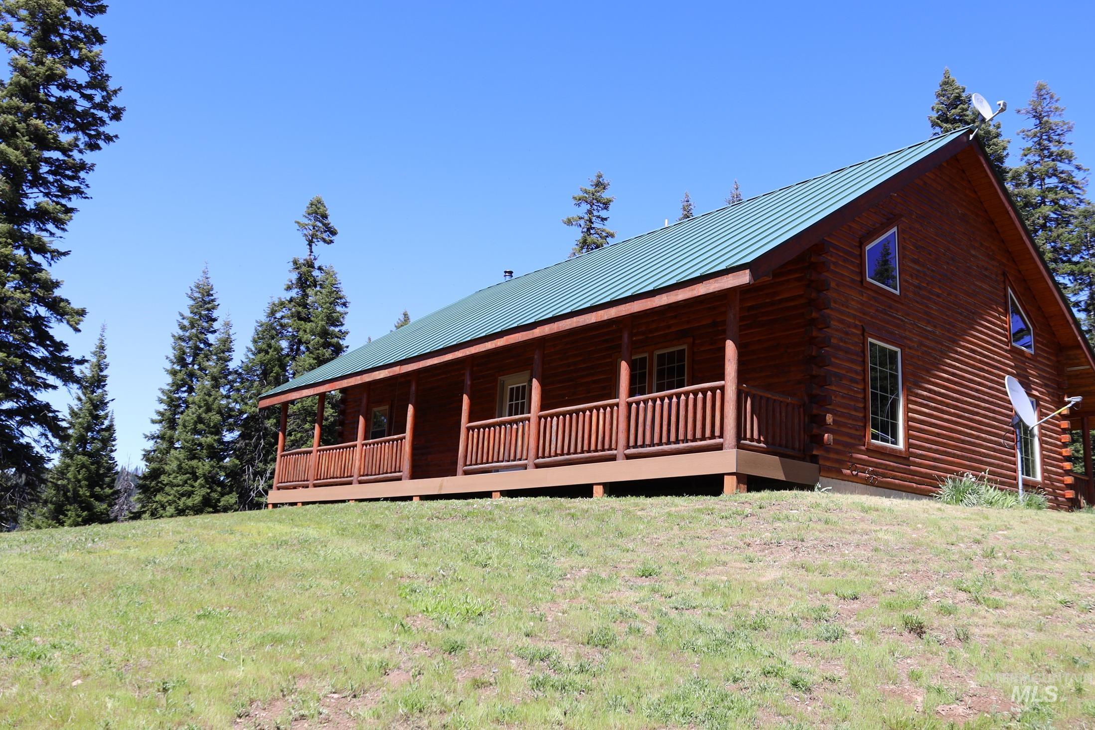1391 Crooked River Road, Elk City, Idaho 83525, 2 Bedrooms, 2 Bathrooms, Residential For Sale, Price $2,250,000, 98978867