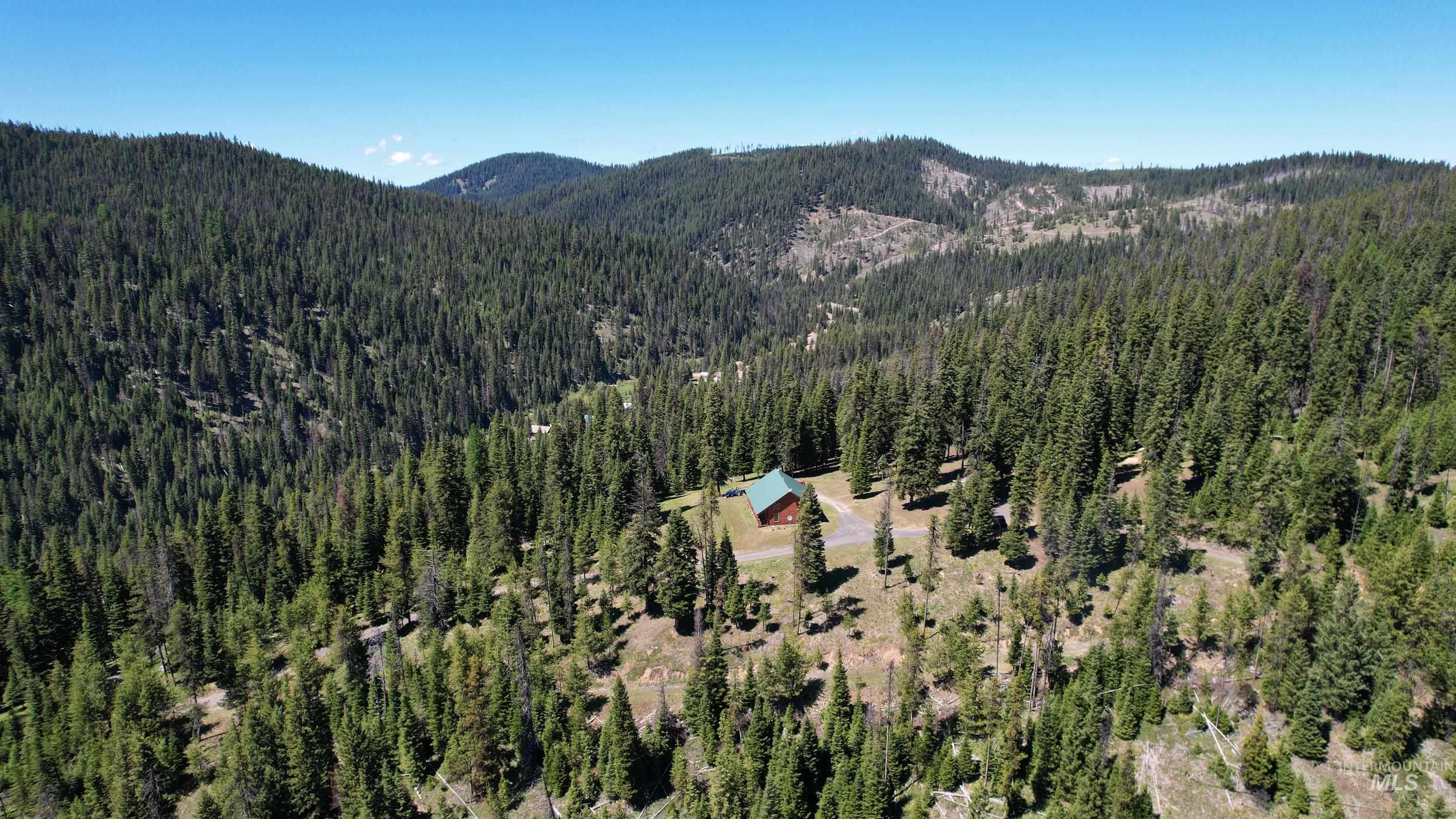 1391 Crooked River Road, Elk City, Idaho 83525, 2 Bedrooms, 2 Bathrooms, Residential For Sale, Price $2,250,000, 98978867