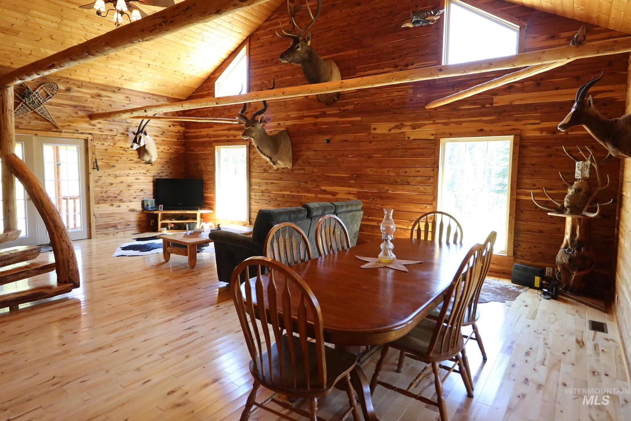 1391 Crooked River Road, Elk City, Idaho 83525, 2 Bedrooms, 2 Bathrooms, Residential For Sale, Price $2,250,000, 98978867