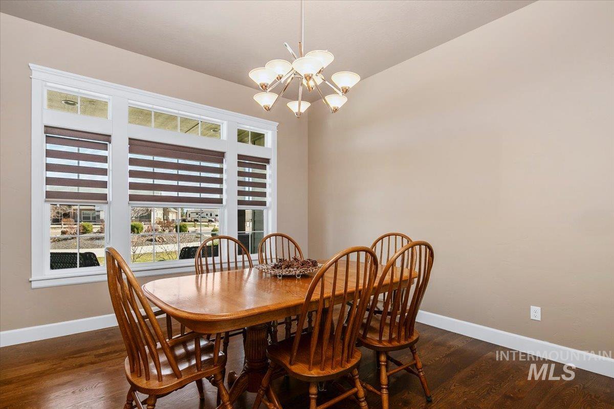 24053 Pheasant Ridge Ct., Middleton, Idaho 83644, 3 Bedrooms, 2.5 Bathrooms, Residential For Sale, Price $1,275,000,MLS 98978868