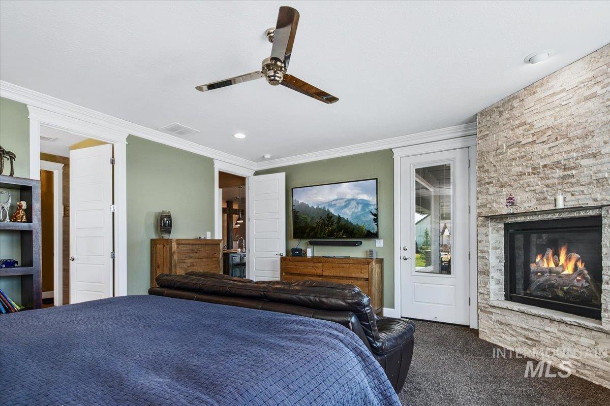 24053 Pheasant Ridge Ct., Middleton, Idaho 83644, 3 Bedrooms, 2.5 Bathrooms, Residential For Sale, Price $1,275,000,MLS 98978868