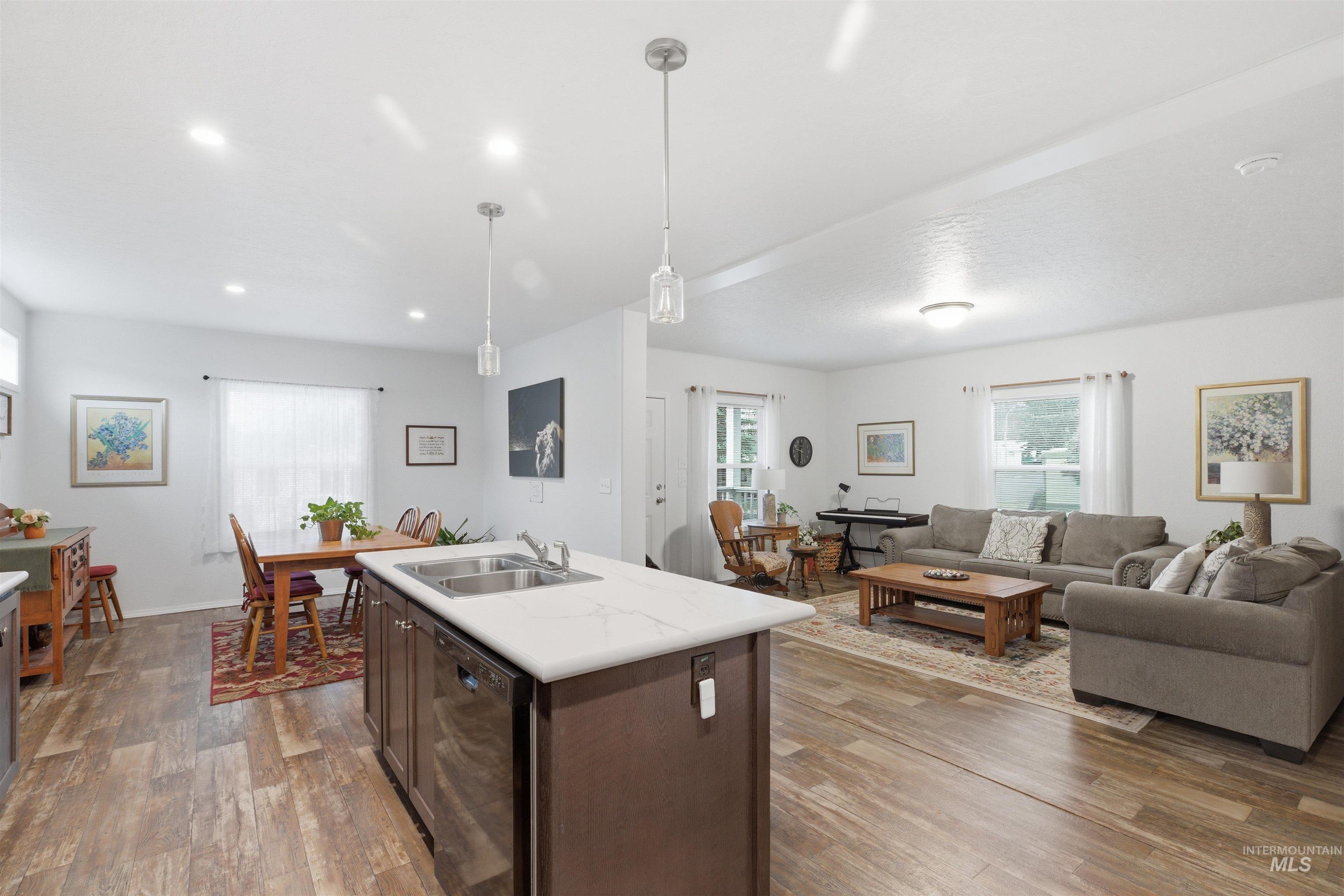 411 N Almon, Moscow, Idaho 83843, 4 Bedrooms, 2 Bathrooms, Residential For Sale, Price $179,000,MLS 98978869