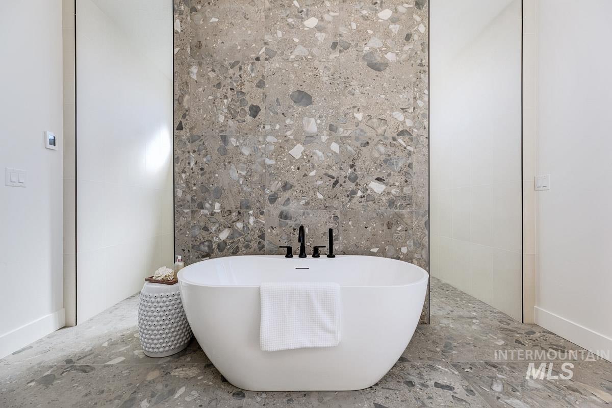 525 Founder Ave, Middleton, Idaho 83644, 3 Bedrooms, 4 Bathrooms, Residential For Sale, Price $1,429,900,MLS 98978870