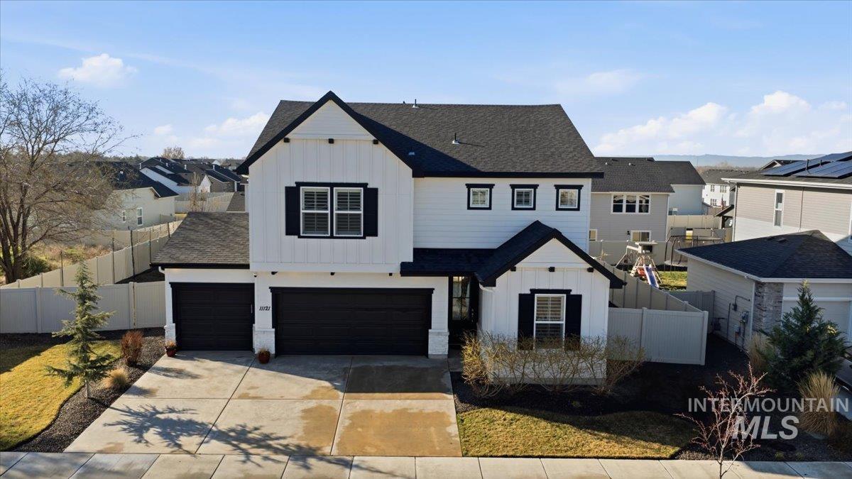 11121 W Soaring Hawk St, Star, Idaho 83669, 5 Bedrooms, 3 Bathrooms, Residential For Sale, Price $694,000,MLS 98978873