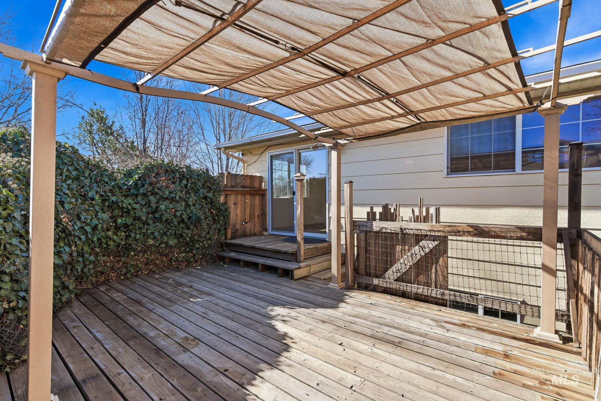 2072 Crystal Way, Boise, Idaho 83706, 4 Bedrooms, 2 Bathrooms, Residential For Sale, Price $725,000,MLS 98978874