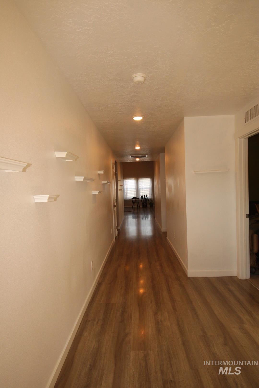 3547 S Trail Ridge Ave, Nampa, Idaho 83686, 4 Bedrooms, 2 Bathrooms, Residential For Sale, Price $439,000,MLS 98978885