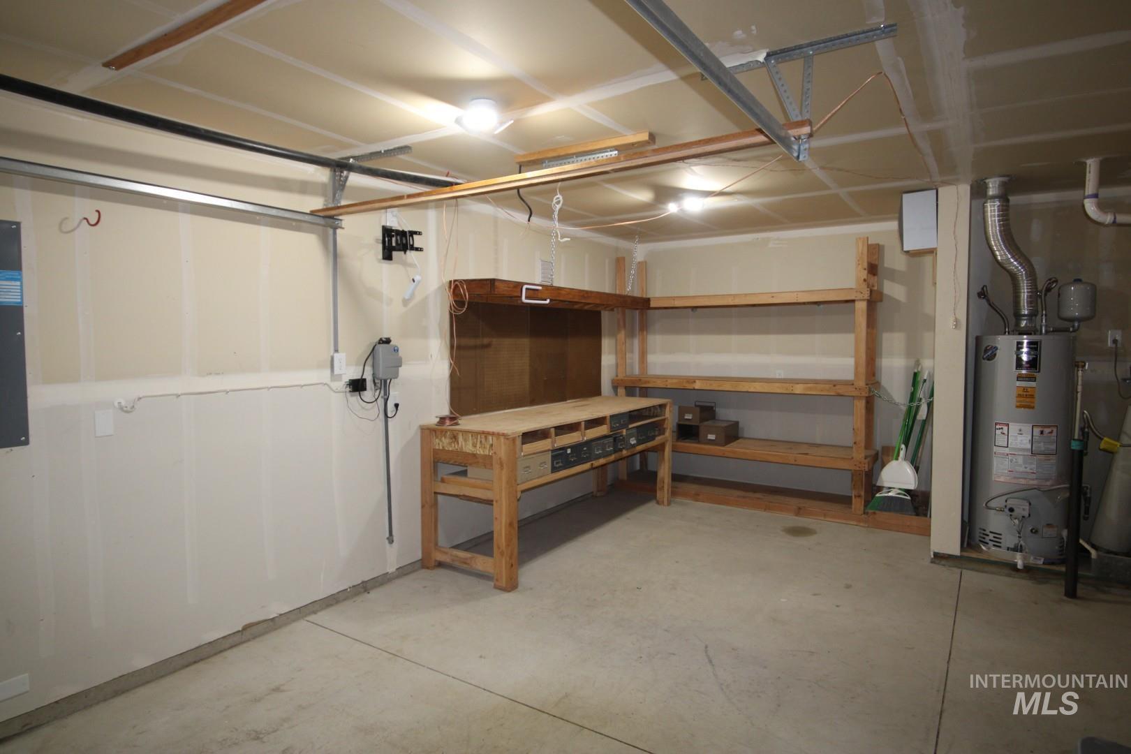 3547 S Trail Ridge Ave, Nampa, Idaho 83686, 4 Bedrooms, 2 Bathrooms, Residential For Sale, Price $439,000,MLS 98978885