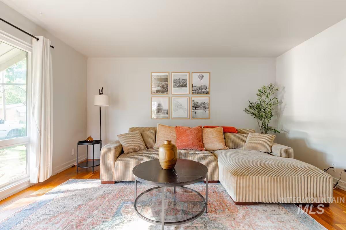 1621 / 1623 W Olympia Dr, Boise, Idaho 83705, 2 Bedrooms, 1 Bathroom, Residential Income For Sale, Price $599,900,MLS 98978886