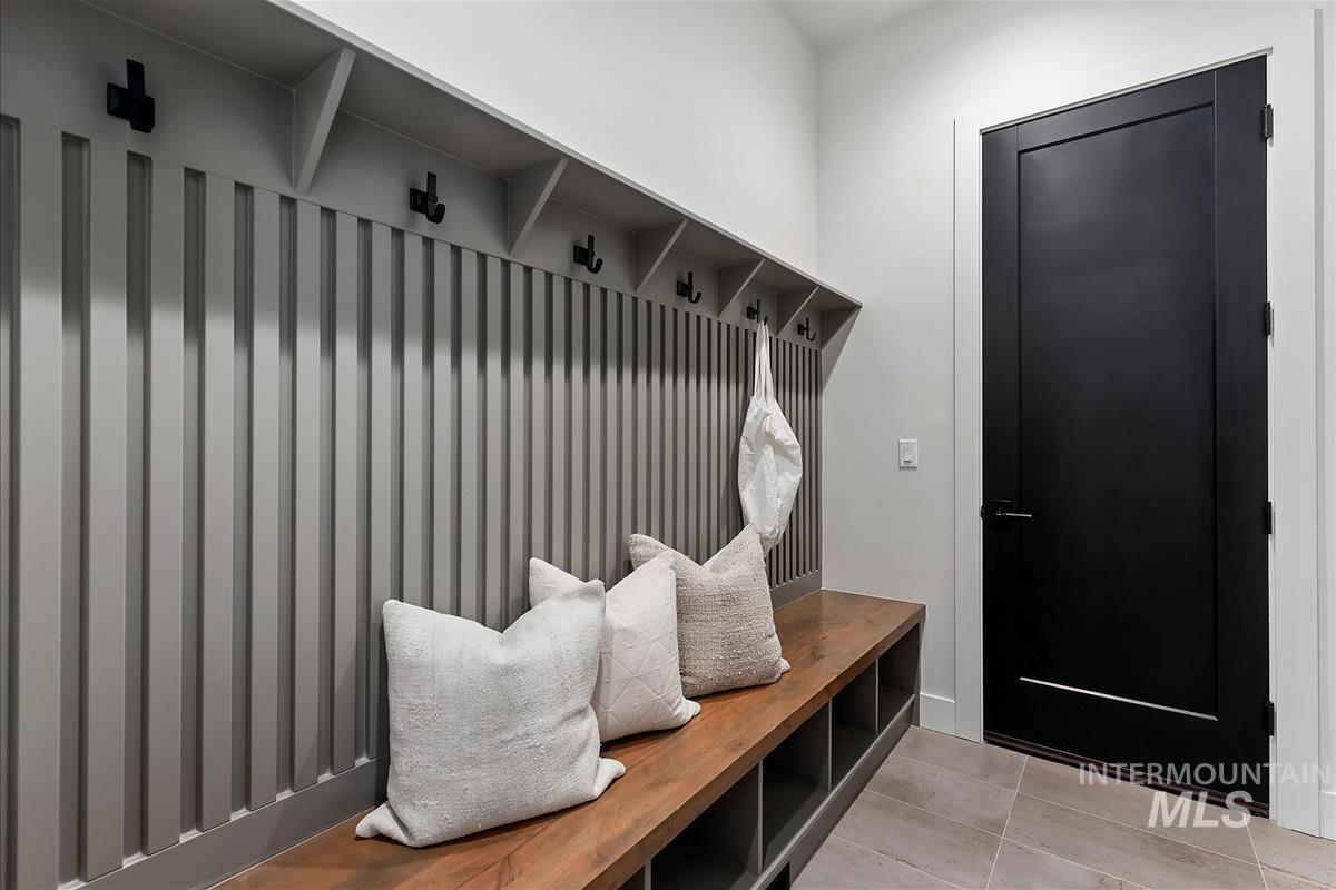 3353 N Fire Flower Ave, Star, Idaho 83669, 3 Bedrooms, 3.5 Bathrooms, Residential For Sale, Price $1,129,900,MLS 98978887