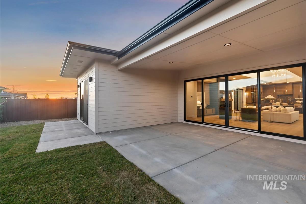 3353 N Fire Flower Ave, Star, Idaho 83669, 3 Bedrooms, 3.5 Bathrooms, Residential For Sale, Price $1,129,900,MLS 98978887