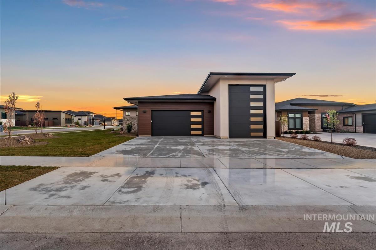 3353 N Fire Flower Ave, Star, Idaho 83669, 3 Bedrooms, 3.5 Bathrooms, Residential For Sale, Price $1,129,900,MLS 98978887