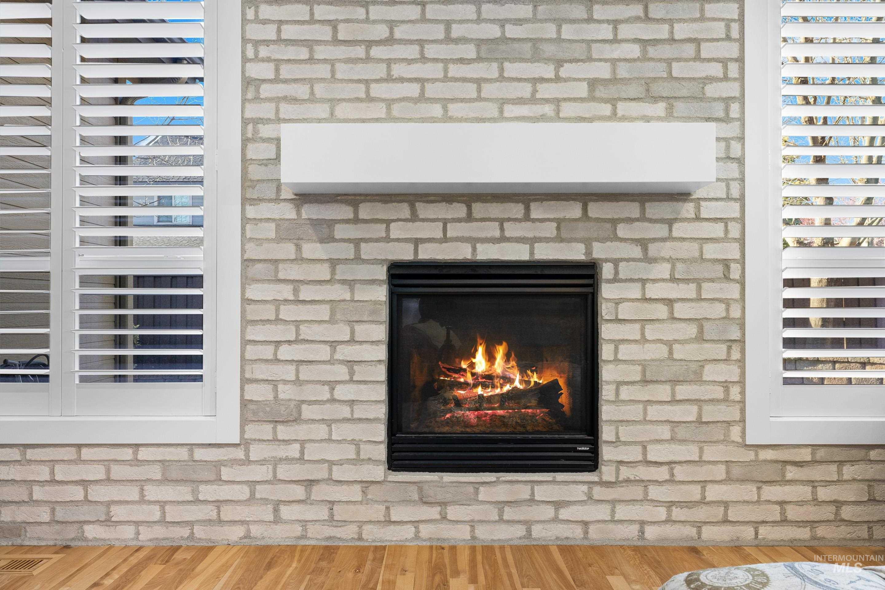 843 E Bonita Canyon, Meridian, Idaho 83646, 4 Bedrooms, 2 Bathrooms, Residential For Sale, Price $749,000, 98978891