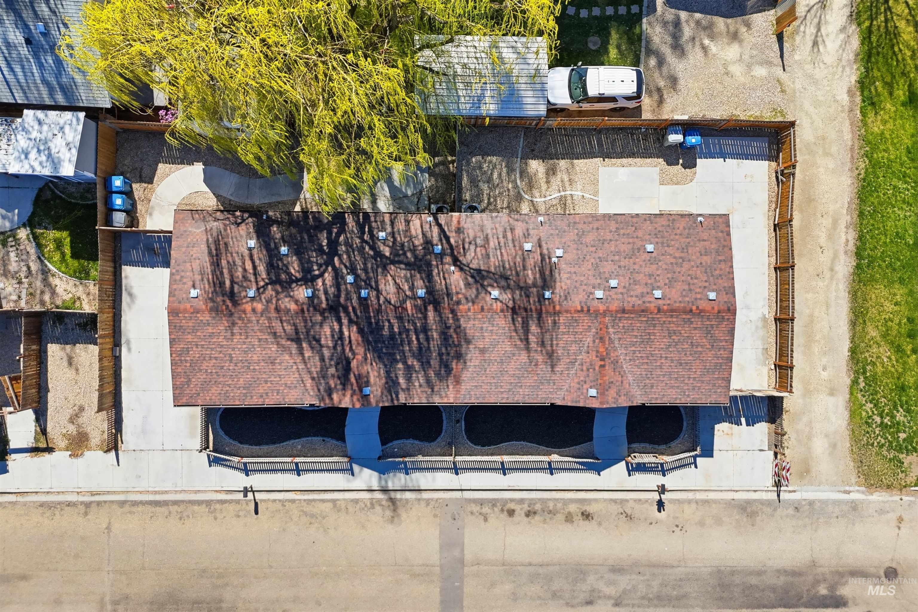 352 & 374 E E Idaho St, Middleton, Idaho 83644, 3 Bedrooms, 2 Bathrooms, Residential Income For Sale, Price $600,000,MLS 98978894