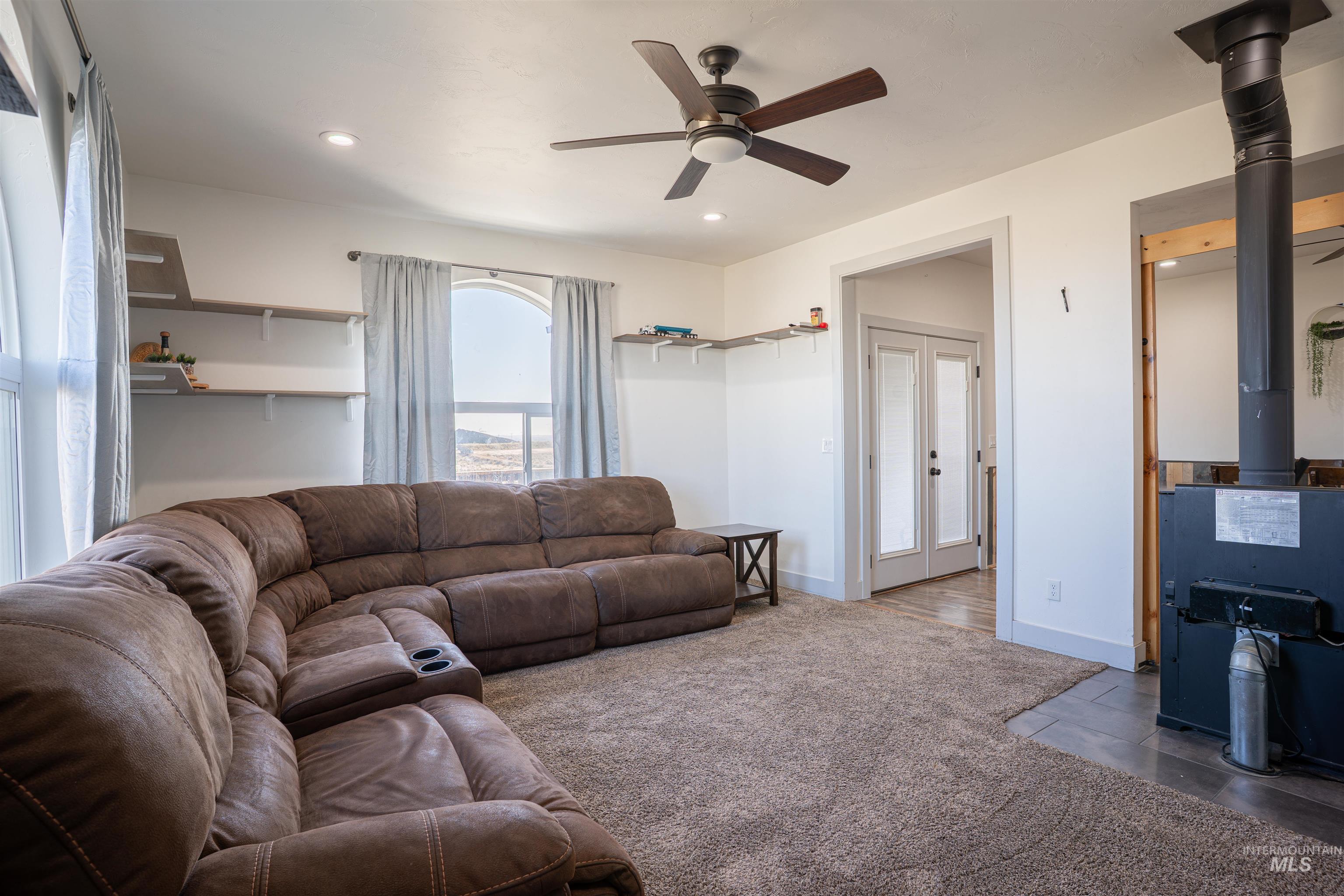 546 Arrowhead Circle, Jerome, Idaho 83338, 3 Bedrooms, 2 Bathrooms, Residential For Sale, Price $550,000,MLS 98978896