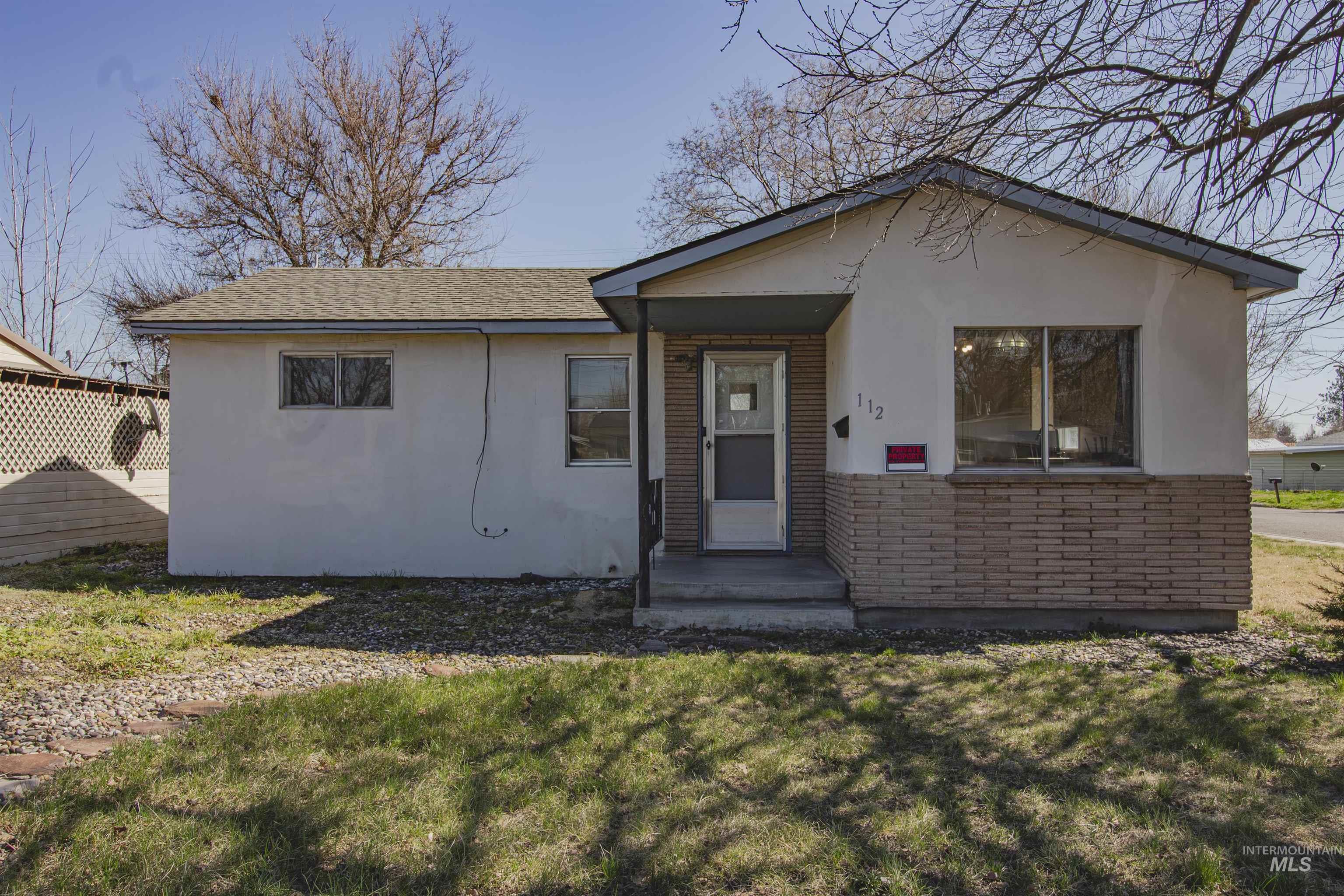 112 NW 8th Street, Ontario, Oregon 97914, 3 Bedrooms, 1 Bathroom, Residential For Sale, Price $224,900,MLS 98978897