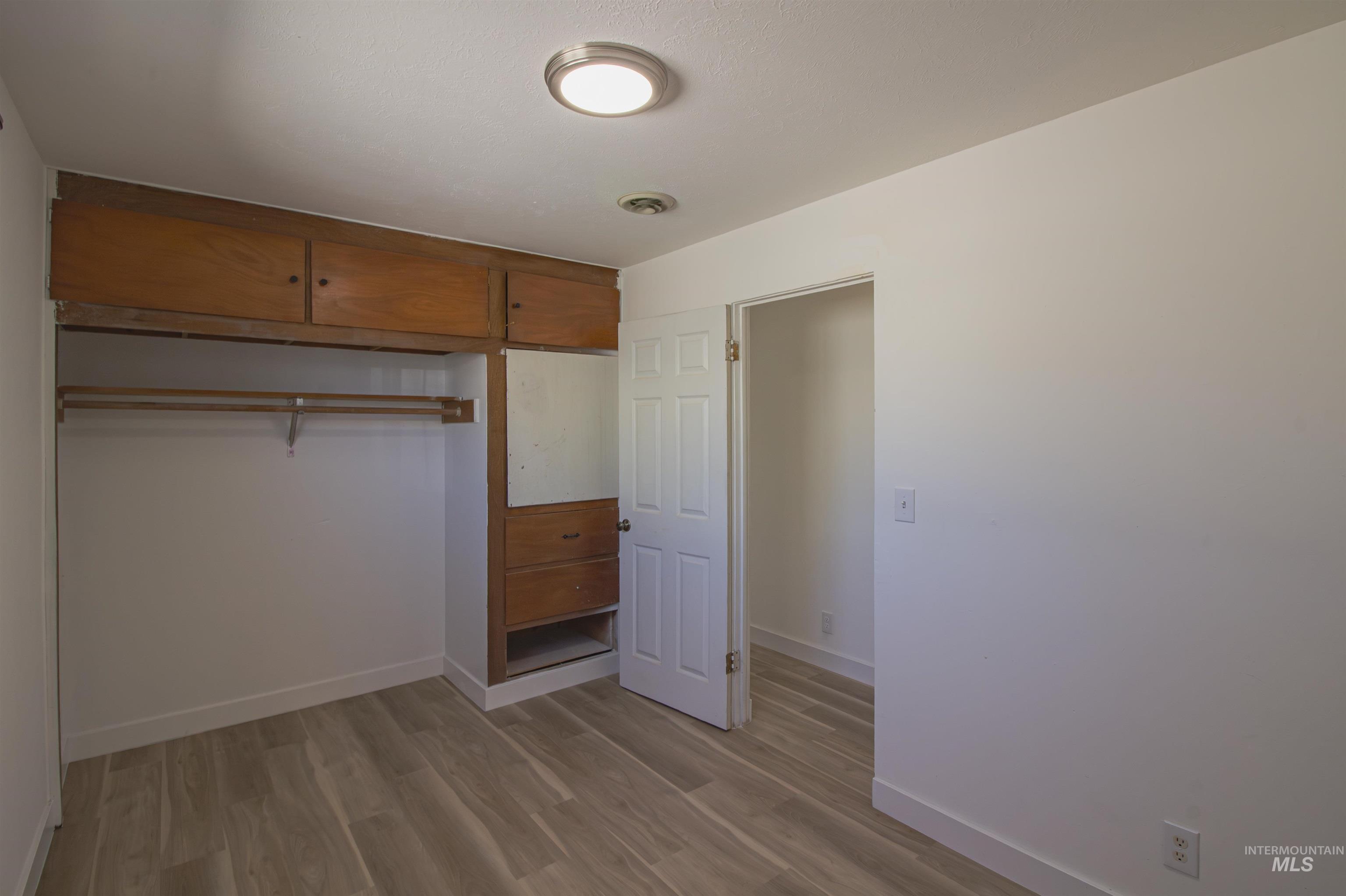 112 NW 8th Street, Ontario, Oregon 97914, 3 Bedrooms, 1 Bathroom, Residential For Sale, Price $224,900,MLS 98978897