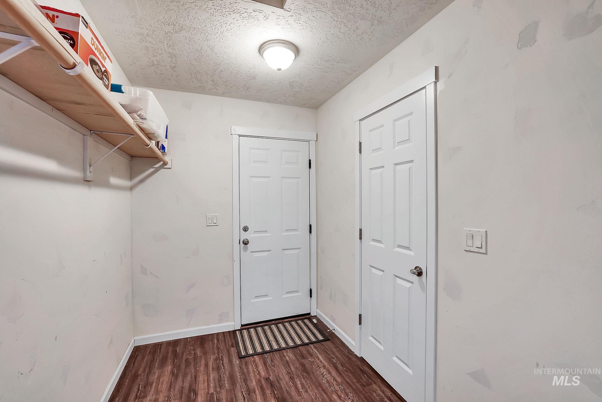 169 Durham Lane, Donnelly, Idaho 83615, 2 Bedrooms, 2.5 Bathrooms, Residential For Sale, Price $599,000,MLS 98978904