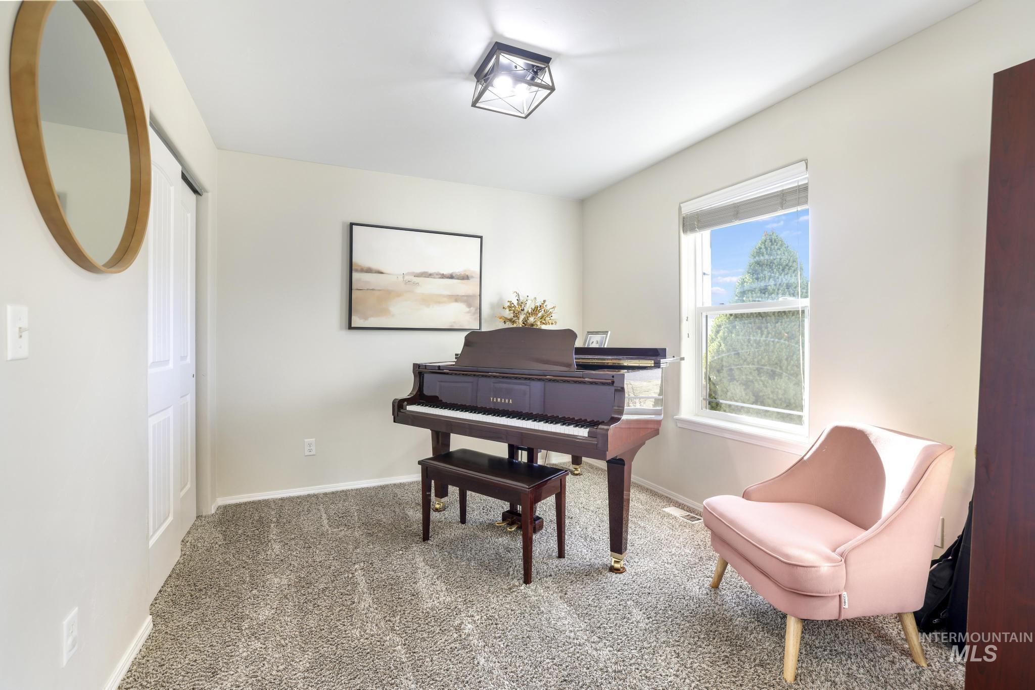 1030 Ballard Ln, Kimberly, Idaho 83341, 4 Bedrooms, 2 Bathrooms, Residential For Sale, Price $434,900,MLS 98978906