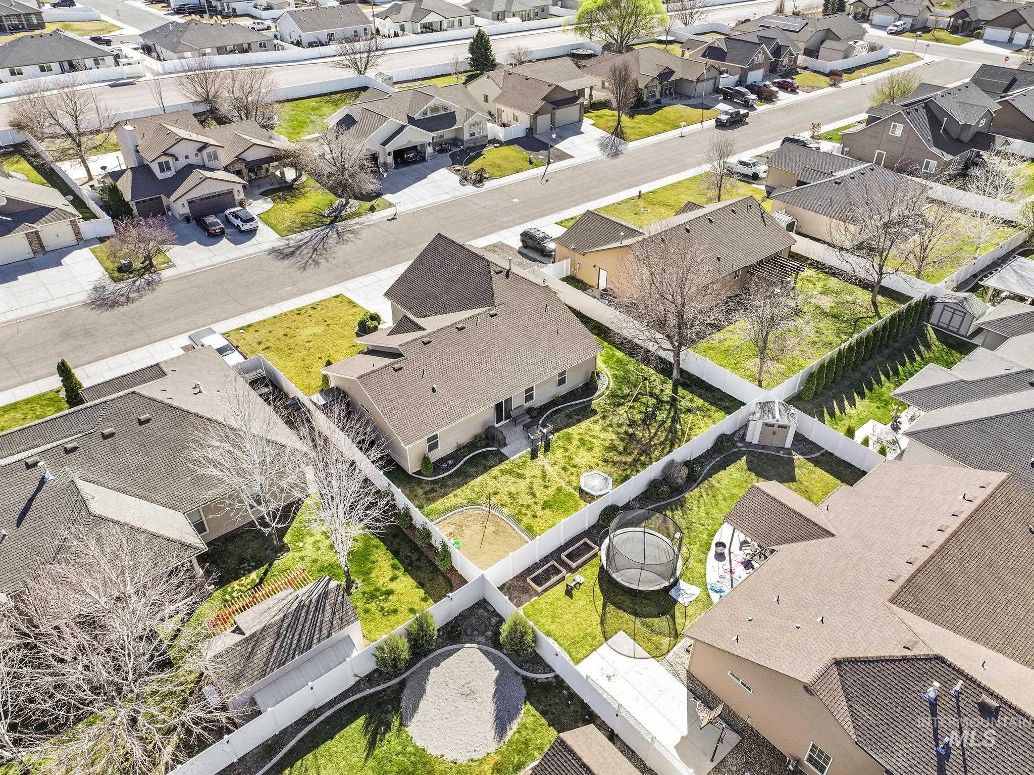 1030 Ballard Ln, Kimberly, Idaho 83341, 4 Bedrooms, 2 Bathrooms, Residential For Sale, Price $434,900,MLS 98978906