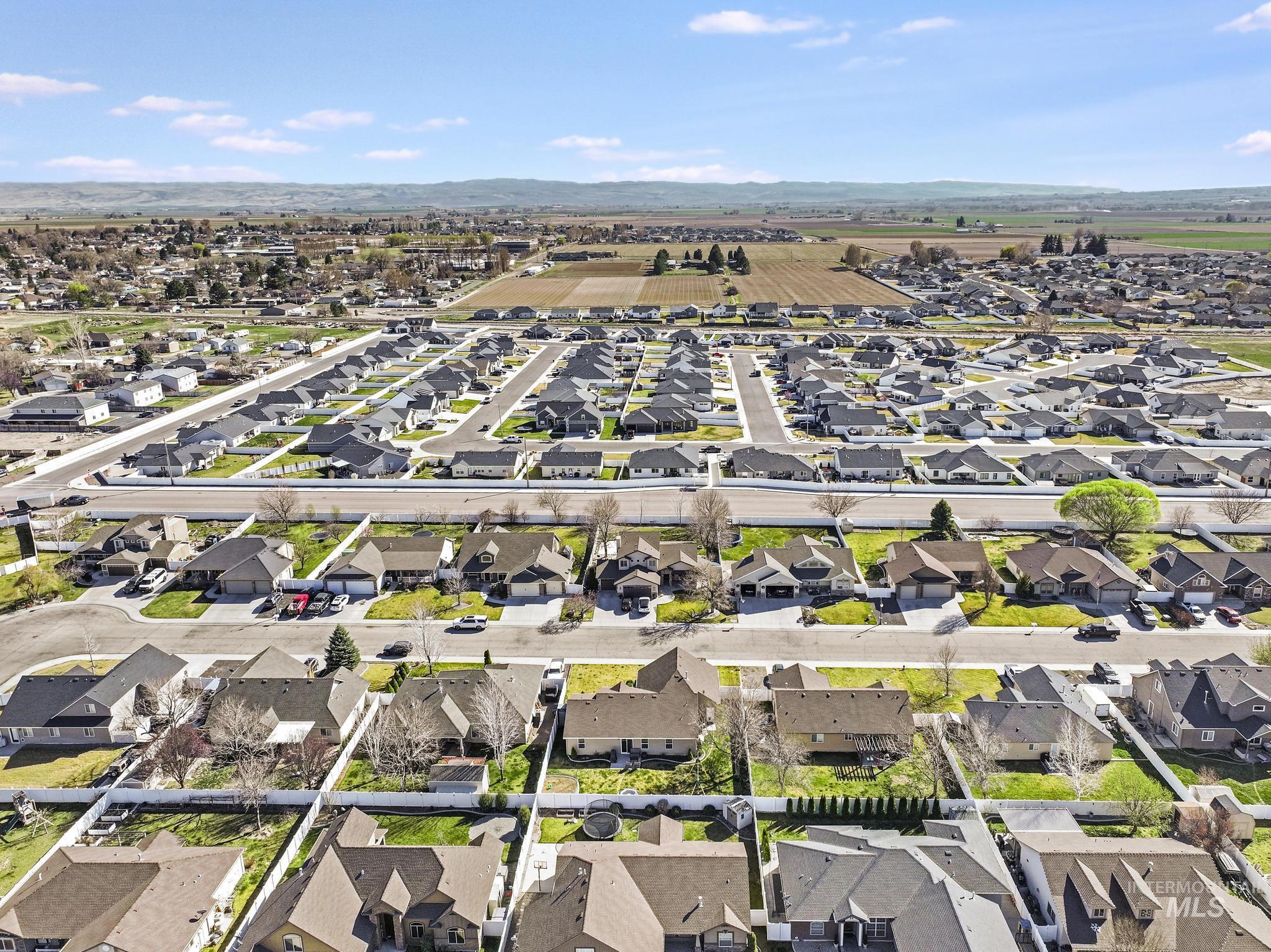 1030 Ballard Ln, Kimberly, Idaho 83341, 4 Bedrooms, 2 Bathrooms, Residential For Sale, Price $434,900,MLS 98978906