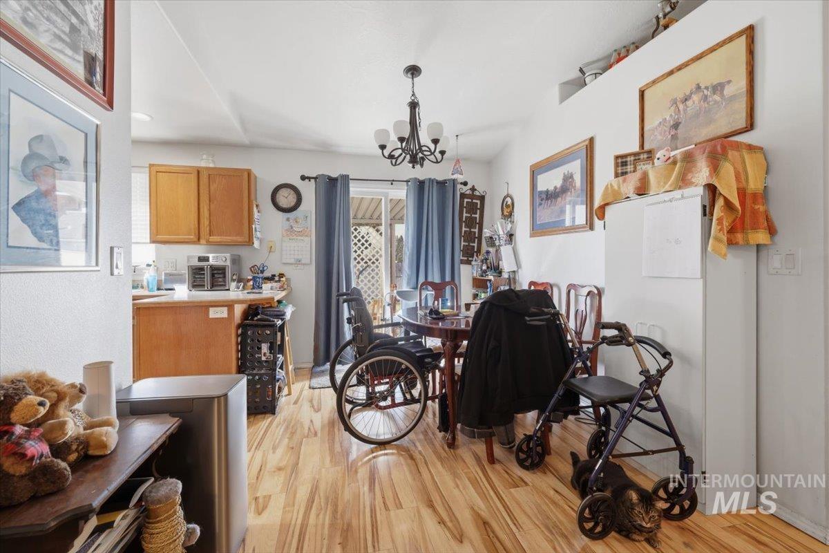 511 S Valley Drive, Nampa, Idaho 83686, 3 Bedrooms, 2 Bathrooms, Residential For Sale, Price $349,999,MLS 98978907