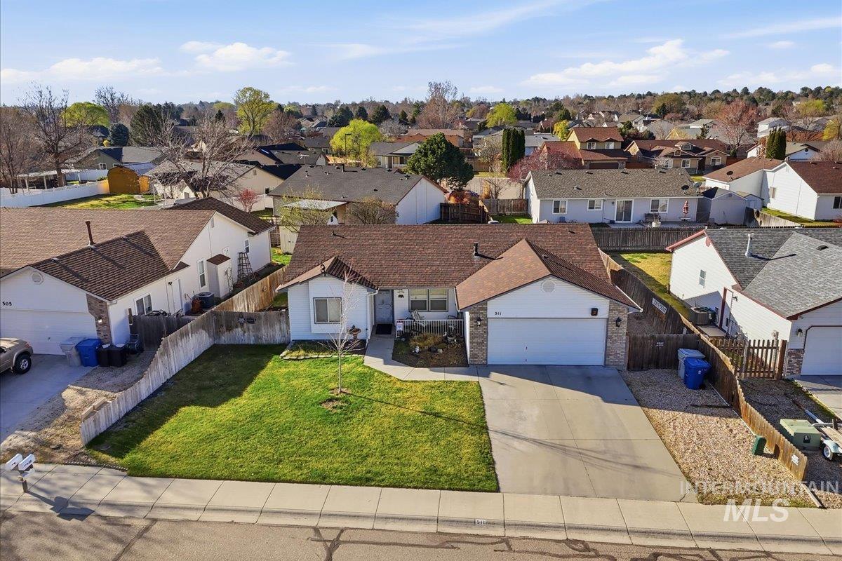 511 S Valley Drive, Nampa, Idaho 83686, 3 Bedrooms, 2 Bathrooms, Residential For Sale, Price $349,999,MLS 98978907