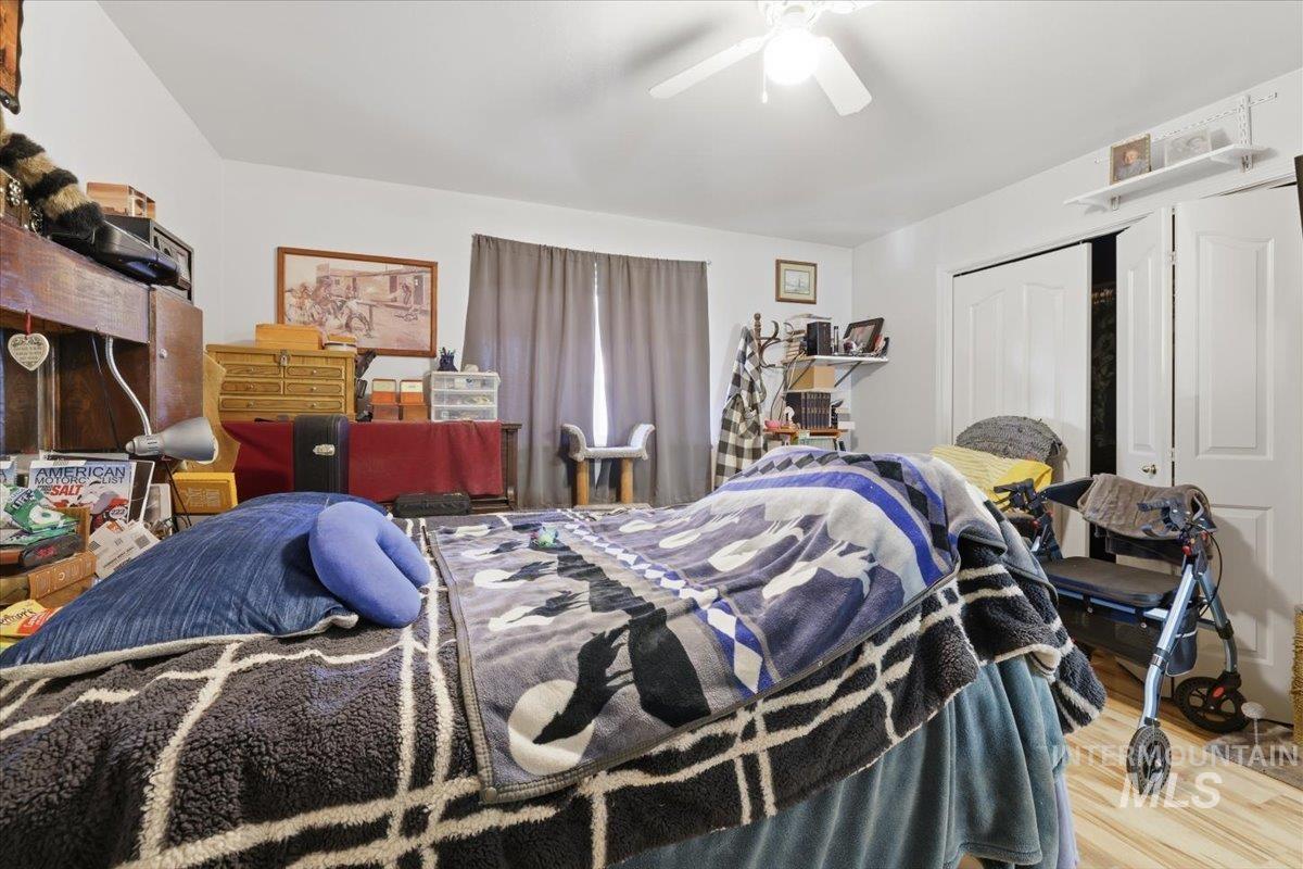 511 S Valley Drive, Nampa, Idaho 83686, 3 Bedrooms, 2 Bathrooms, Residential For Sale, Price $349,999,MLS 98978907