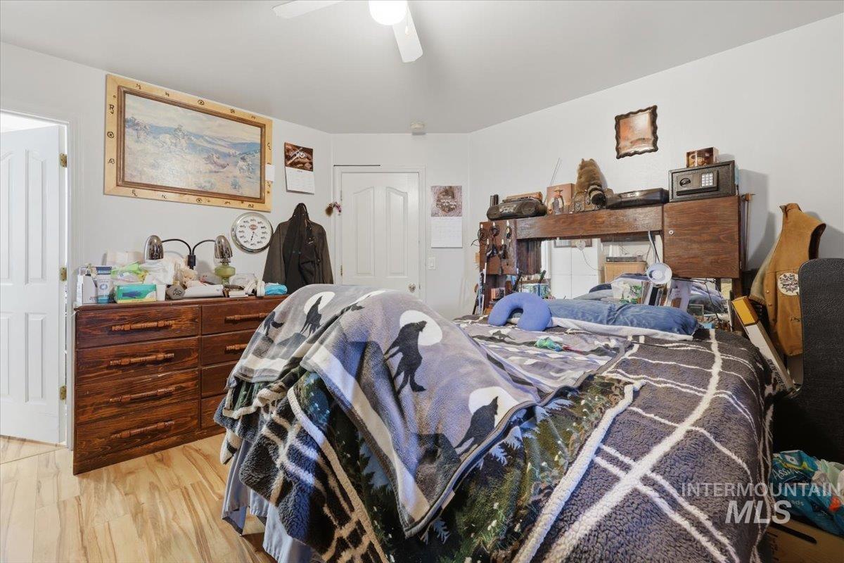 511 S Valley Drive, Nampa, Idaho 83686, 3 Bedrooms, 2 Bathrooms, Residential For Sale, Price $349,999,MLS 98978907