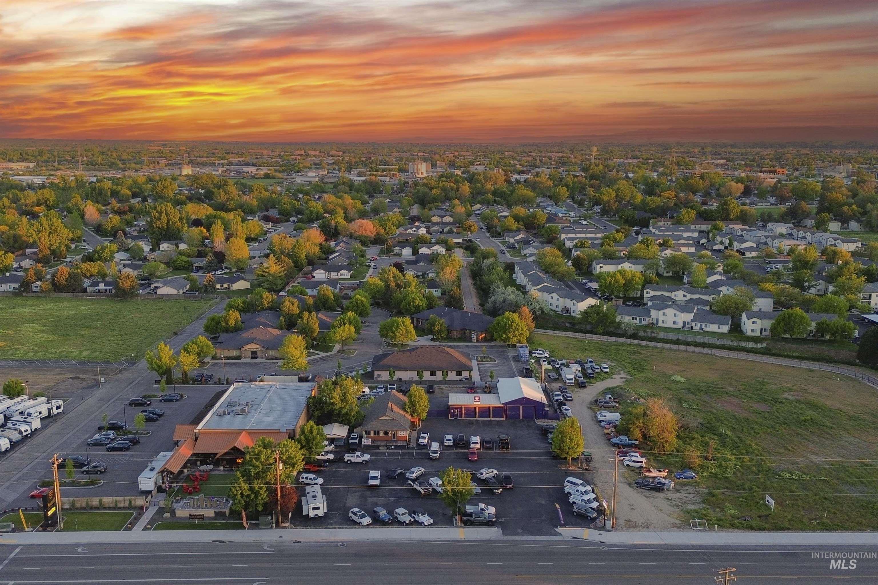 813 E Fairview, Meridian, Idaho 83642, Business/Commercial For Sale, Price $1,800,000,MLS 98978908