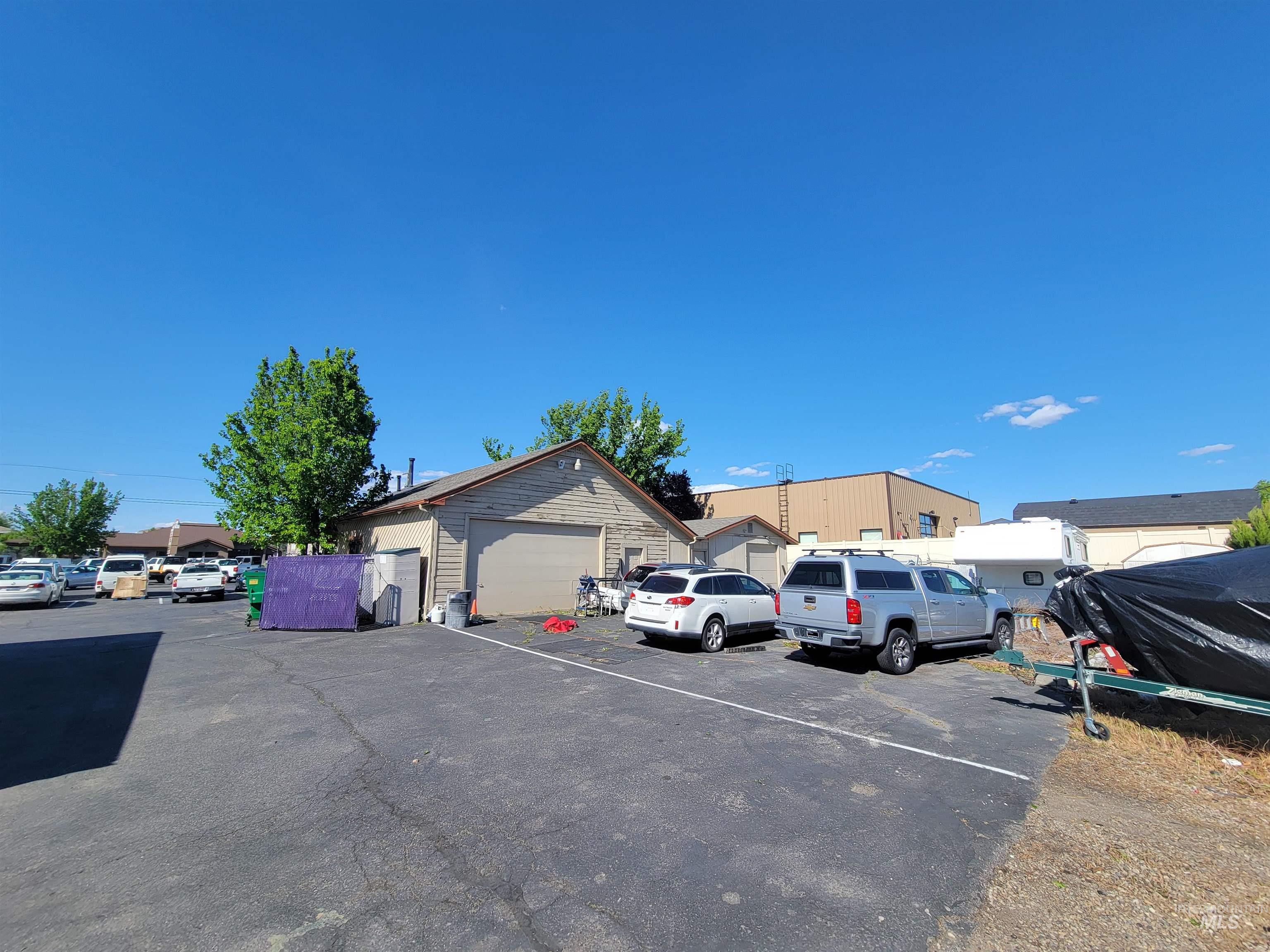 813 E Fairview, Meridian, Idaho 83642, Business/Commercial For Sale, Price $1,800,000,MLS 98978908