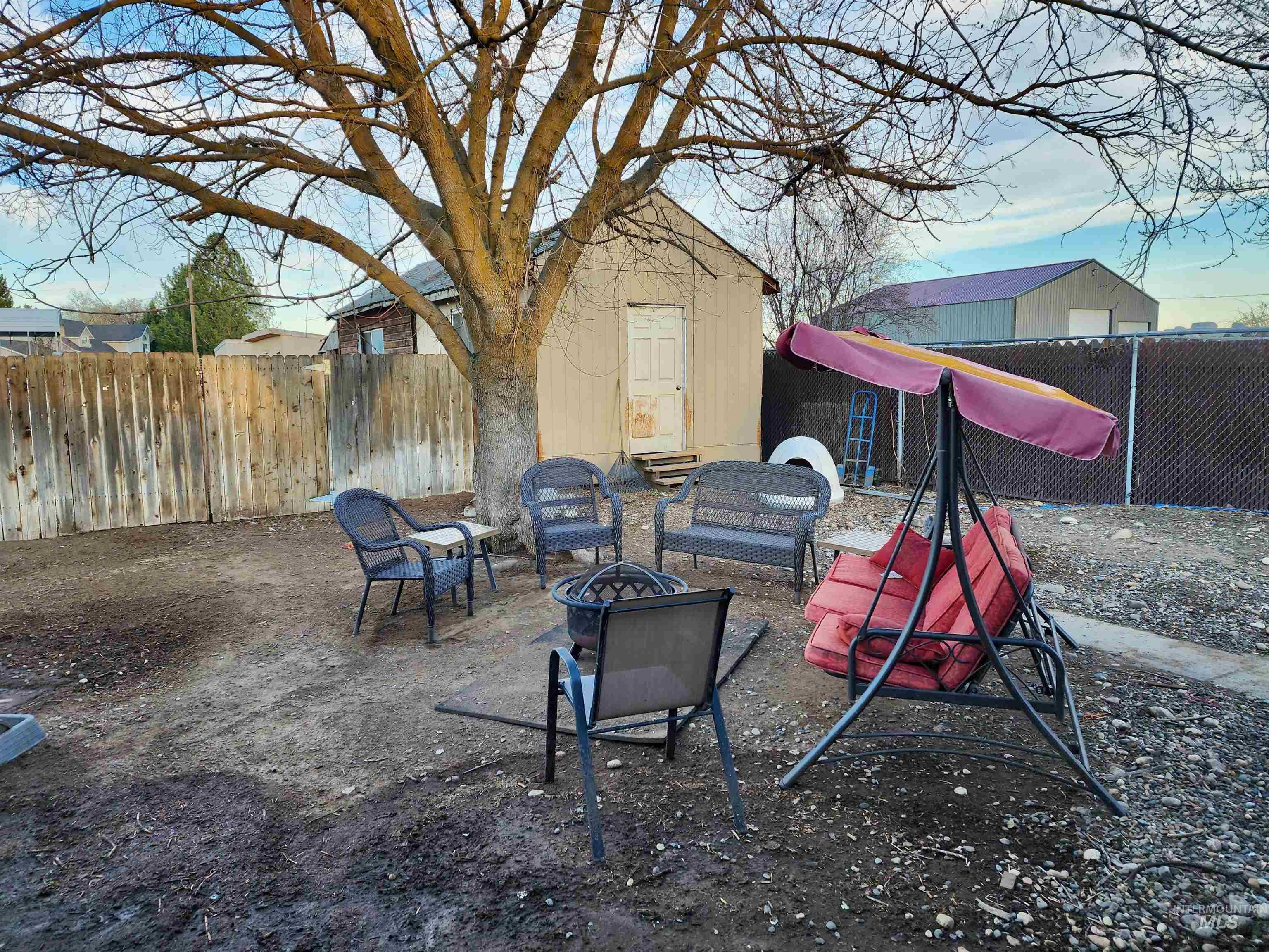 8188 N Pennsylvania Ave, Fruitland, Idaho 83619-3537, 4 Bedrooms, 2 Bathrooms, Residential For Sale, Price $335,000,MLS 98978909