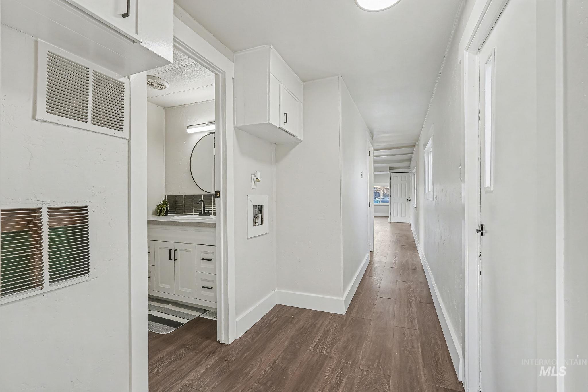 415 E 44th St, Garden City, Idaho 83714, 2 Bedrooms, 1 Bathroom, Residential For Sale, Price $69,999,MLS 98978910