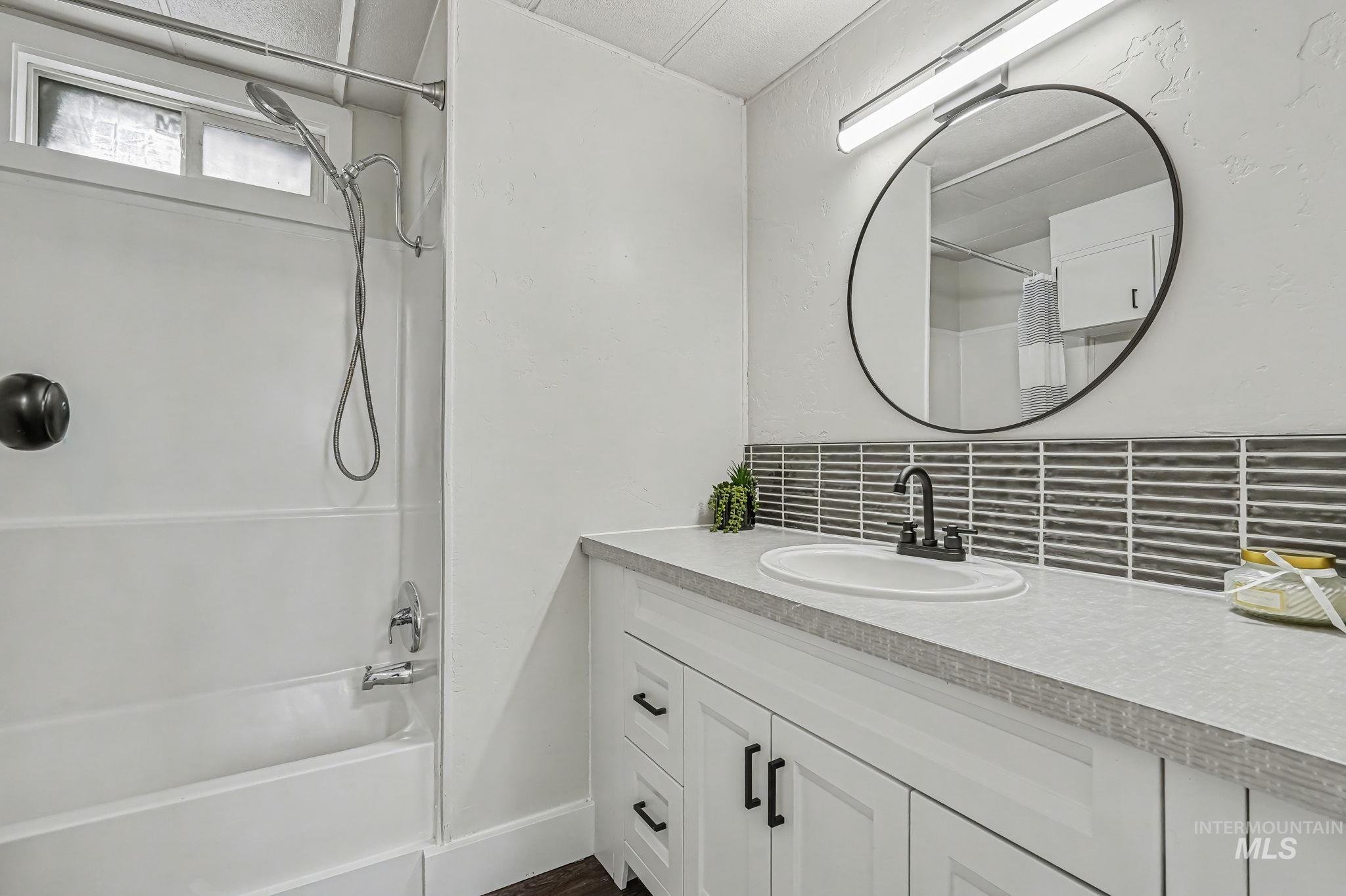 415 E 44th St, Garden City, Idaho 83714, 2 Bedrooms, 1 Bathroom, Residential For Sale, Price $69,999,MLS 98978910