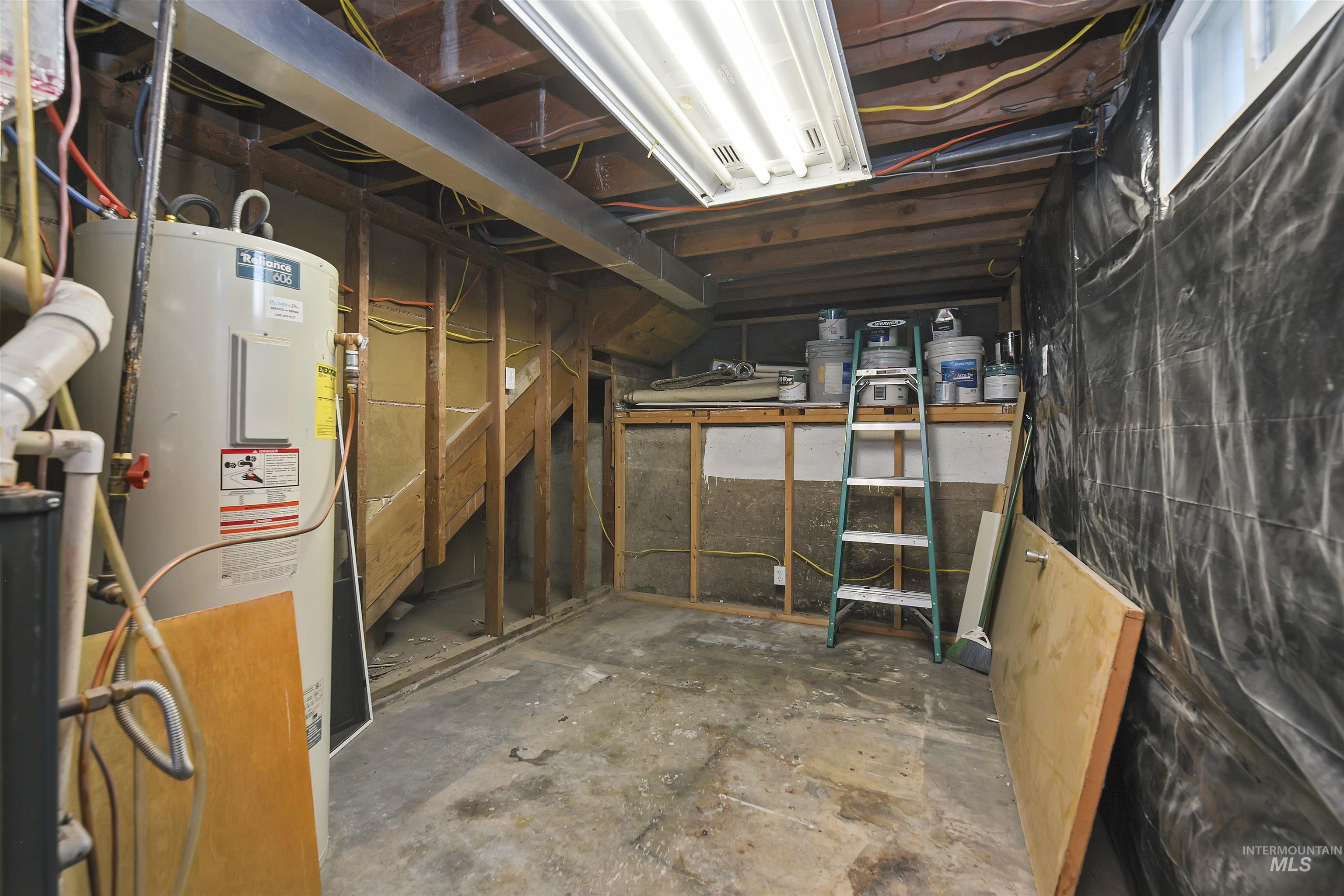 219 Meffan Ave, Nampa, Idaho 83651, 4 Bedrooms, 1 Bathroom, Residential For Sale, Price $315,000,MLS 98978916