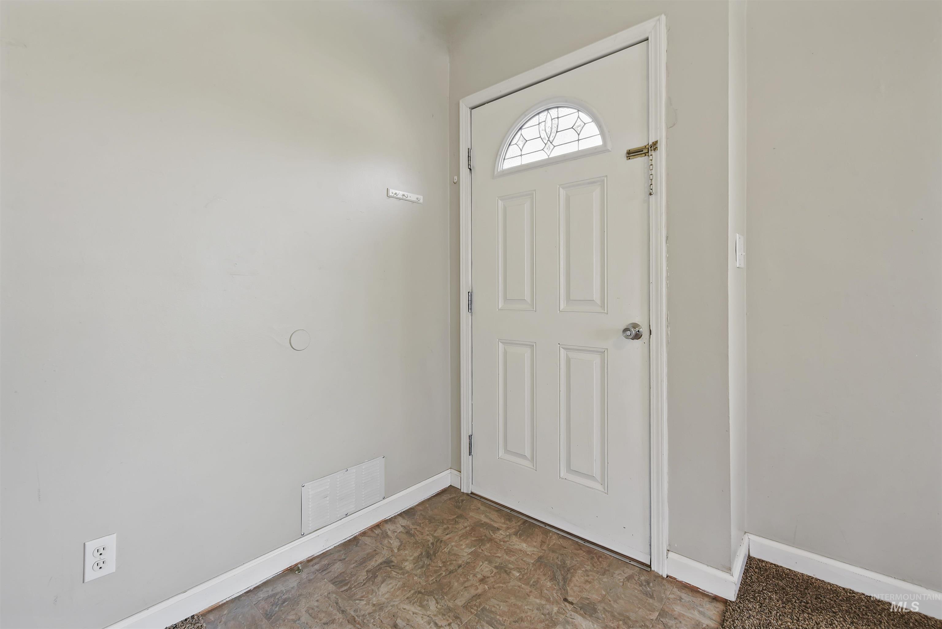 219 Meffan Ave, Nampa, Idaho 83651, 4 Bedrooms, 1 Bathroom, Residential For Sale, Price $315,000,MLS 98978916