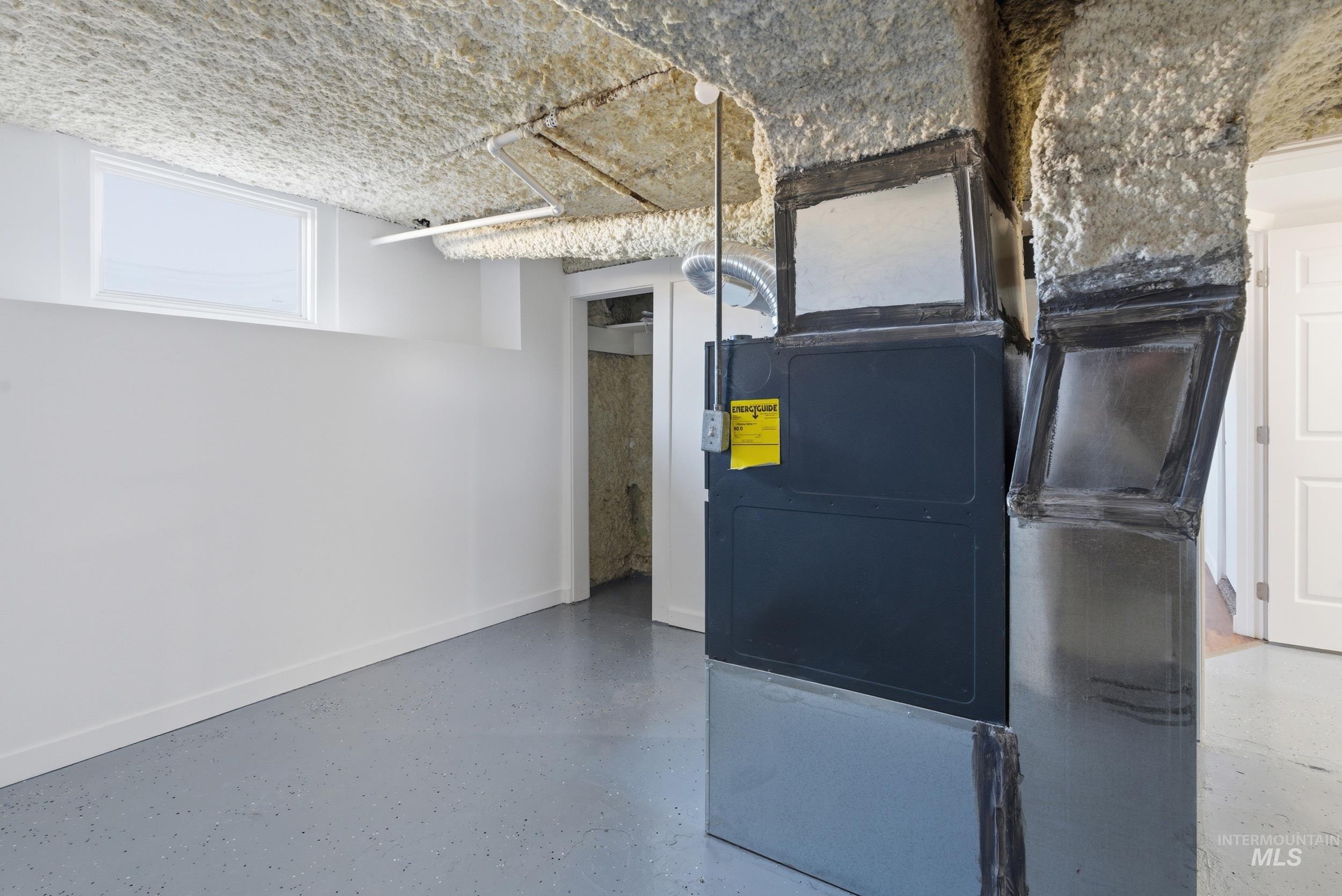 107 W Main St., Declo, Idaho 83323, 7 Bedrooms, 2 Bathrooms, Residential For Sale, Price $329,900,MLS 98978917