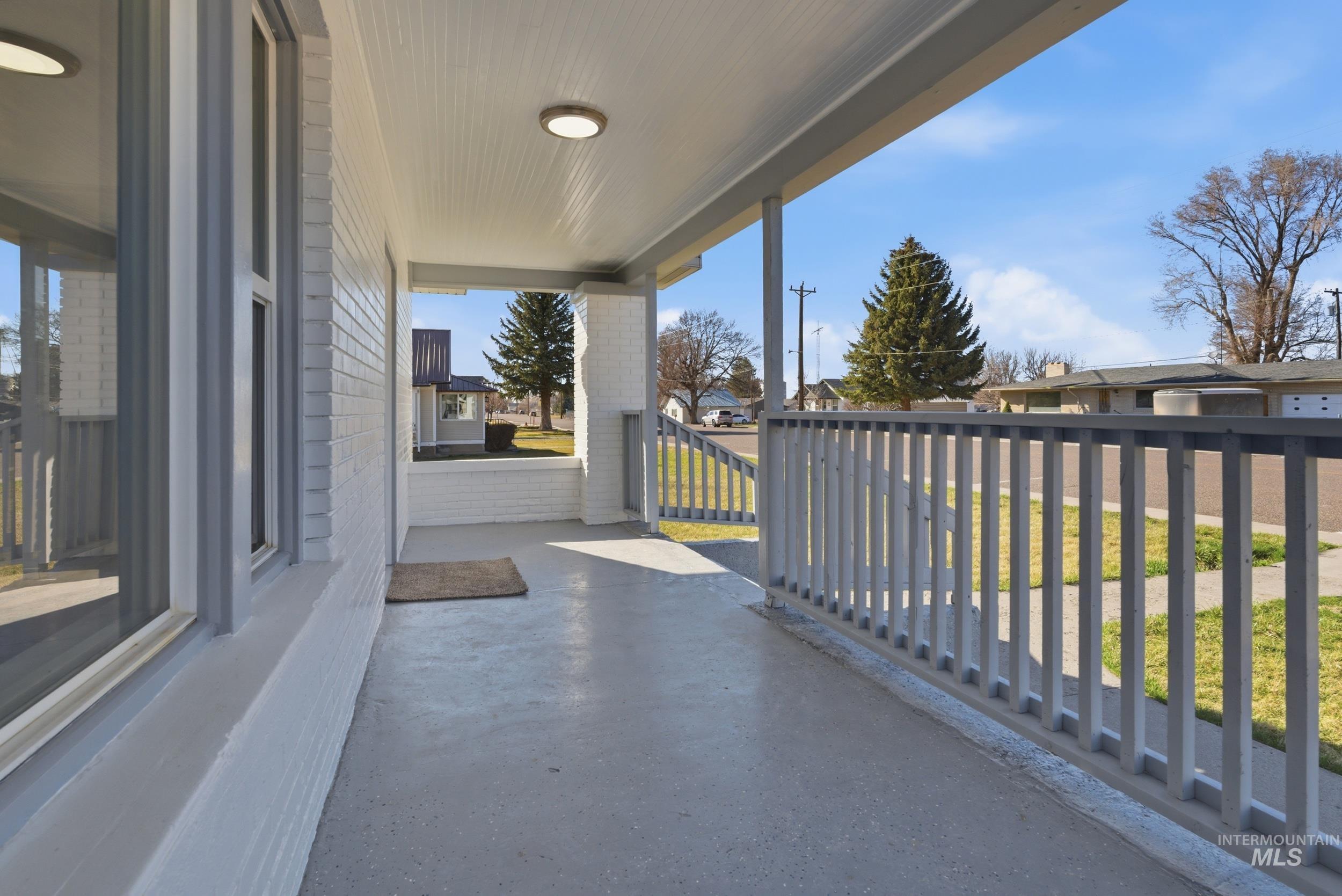 107 W Main St., Declo, Idaho 83323, 7 Bedrooms, 2 Bathrooms, Residential For Sale, Price $329,900,MLS 98978917