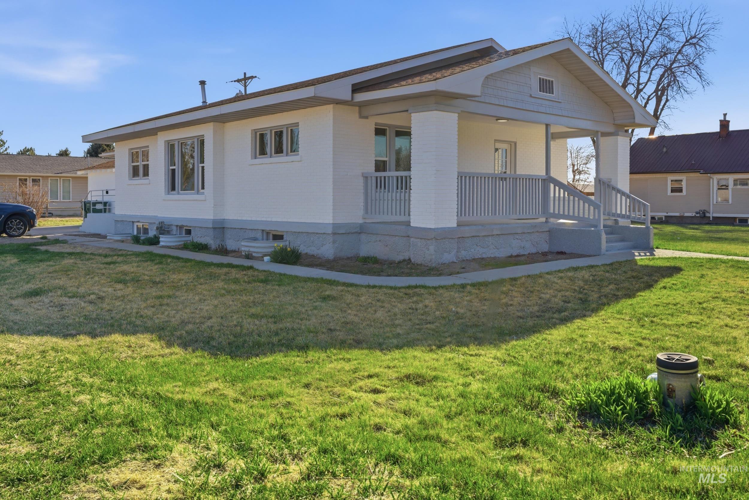 107 W Main St., Declo, Idaho 83323, 7 Bedrooms, 2 Bathrooms, Residential For Sale, Price $329,900,MLS 98978917