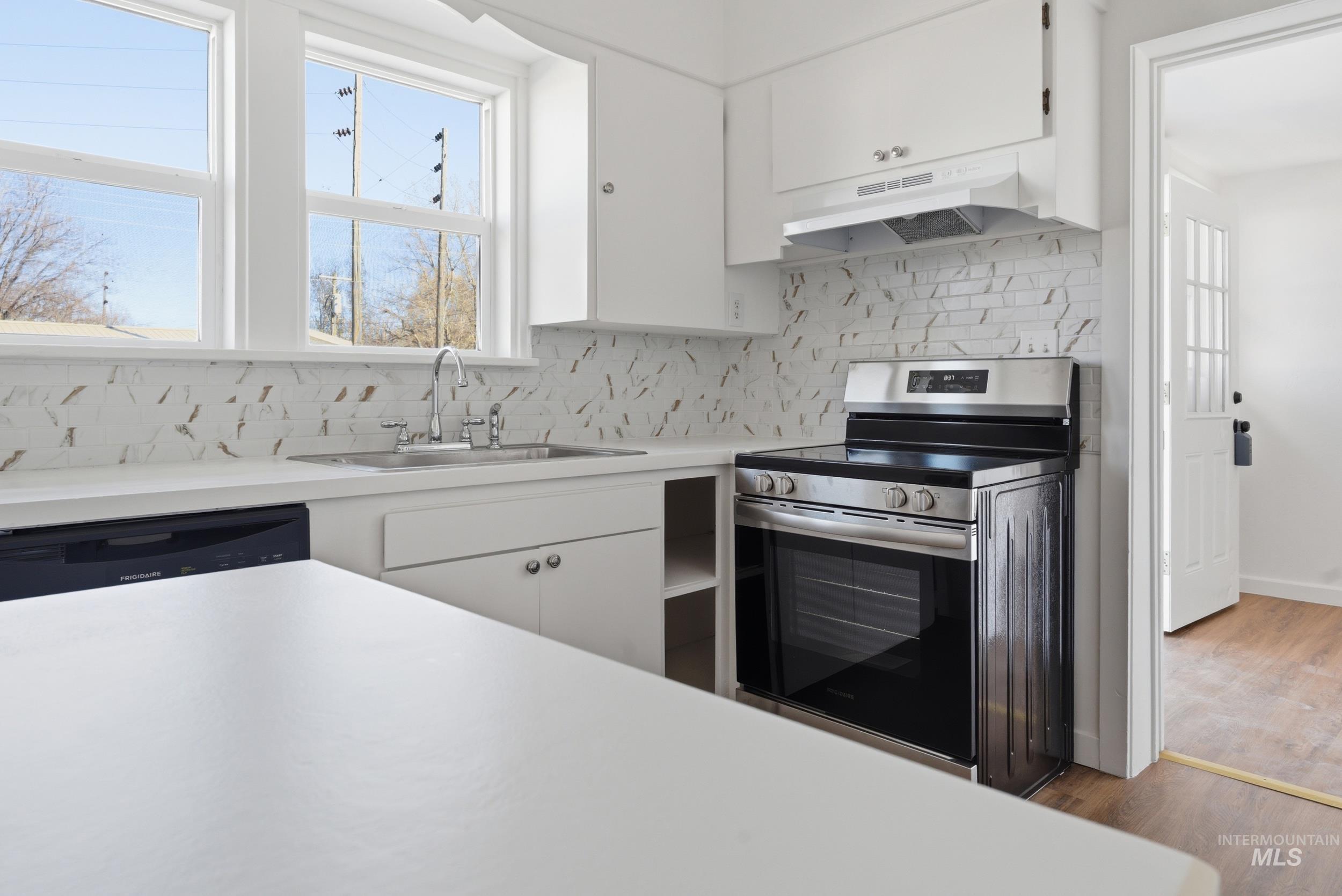 107 W Main St., Declo, Idaho 83323, 7 Bedrooms, 2 Bathrooms, Residential For Sale, Price $329,900,MLS 98978917