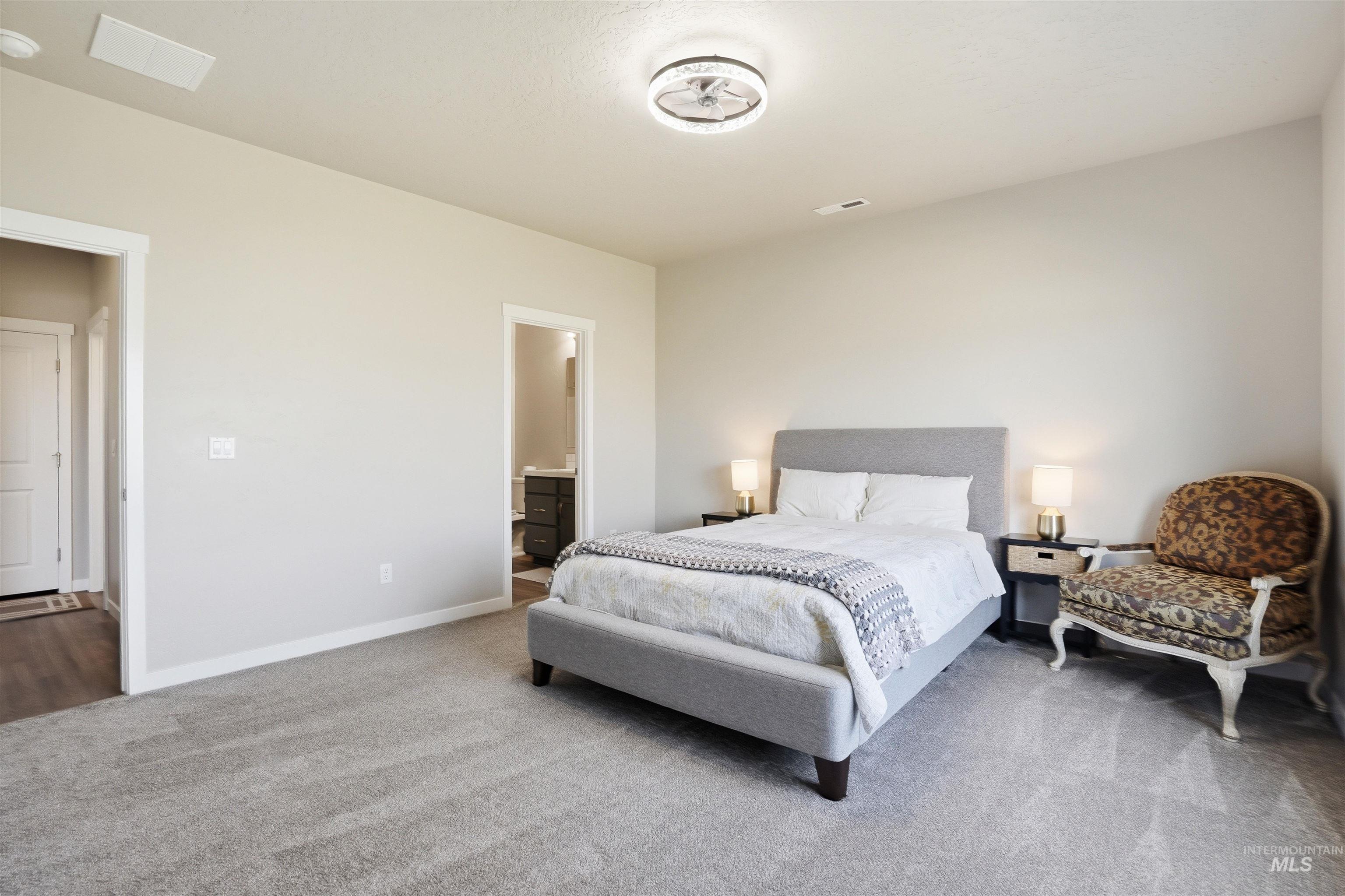 571 Dunmore Ave, Middleton, Idaho 83644, 5 Bedrooms, 3.5 Bathrooms, Residential For Sale, Price $615,000,MLS 98978918