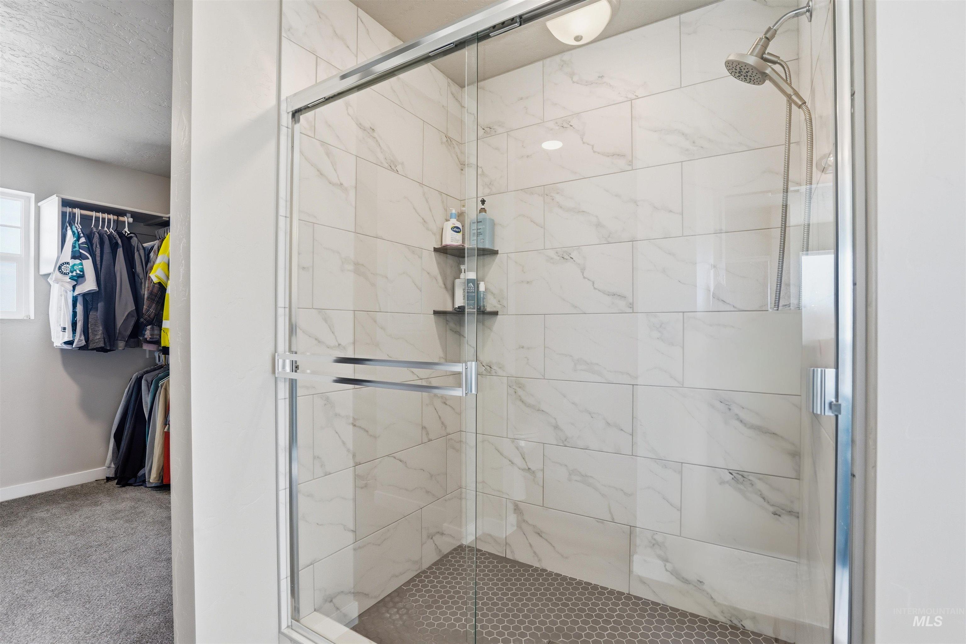 571 Dunmore Ave, Middleton, Idaho 83644, 5 Bedrooms, 3.5 Bathrooms, Residential For Sale, Price $615,000,MLS 98978918