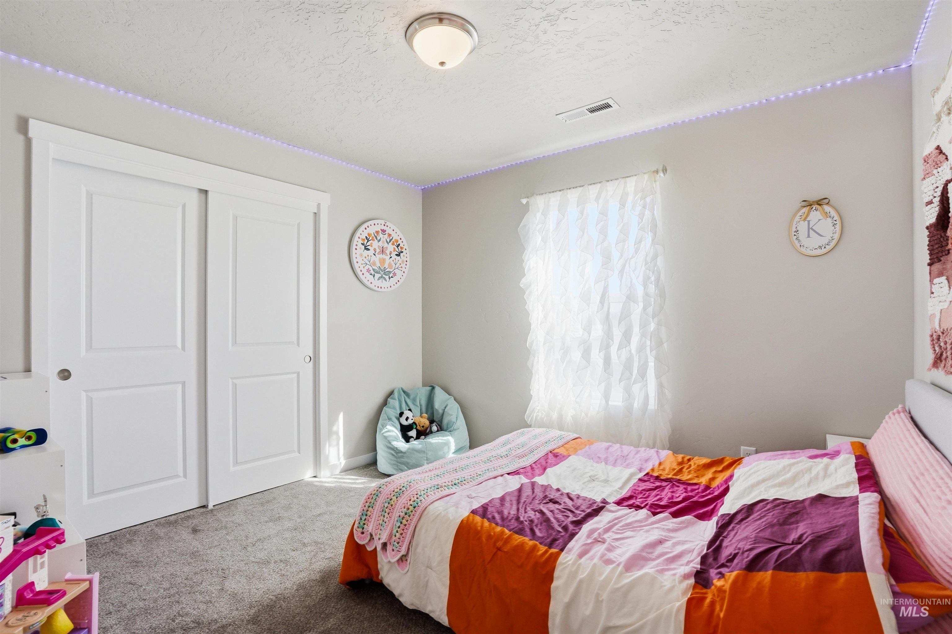 571 Dunmore Ave, Middleton, Idaho 83644, 5 Bedrooms, 3.5 Bathrooms, Residential For Sale, Price $615,000,MLS 98978918