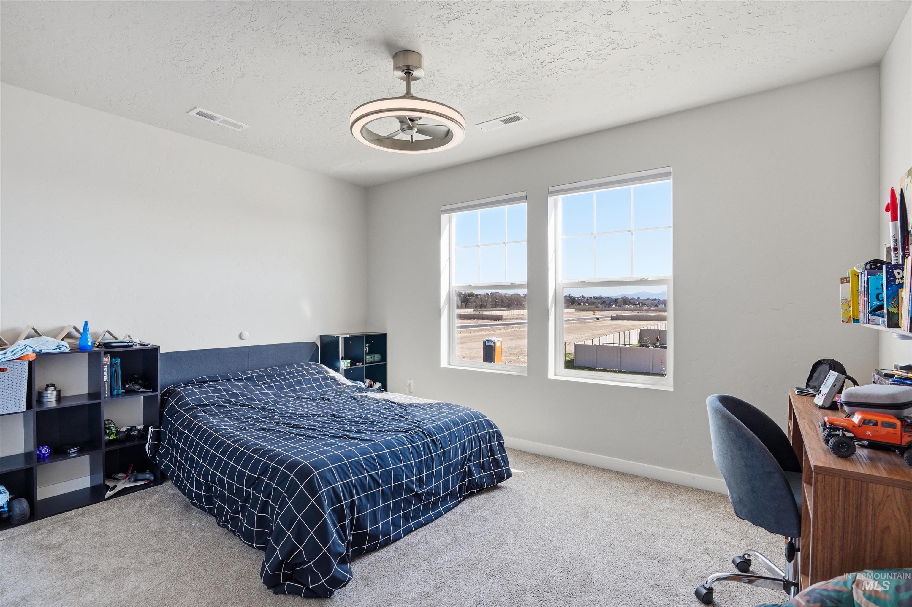 571 Dunmore Ave, Middleton, Idaho 83644, 5 Bedrooms, 3.5 Bathrooms, Residential For Sale, Price $615,000,MLS 98978918