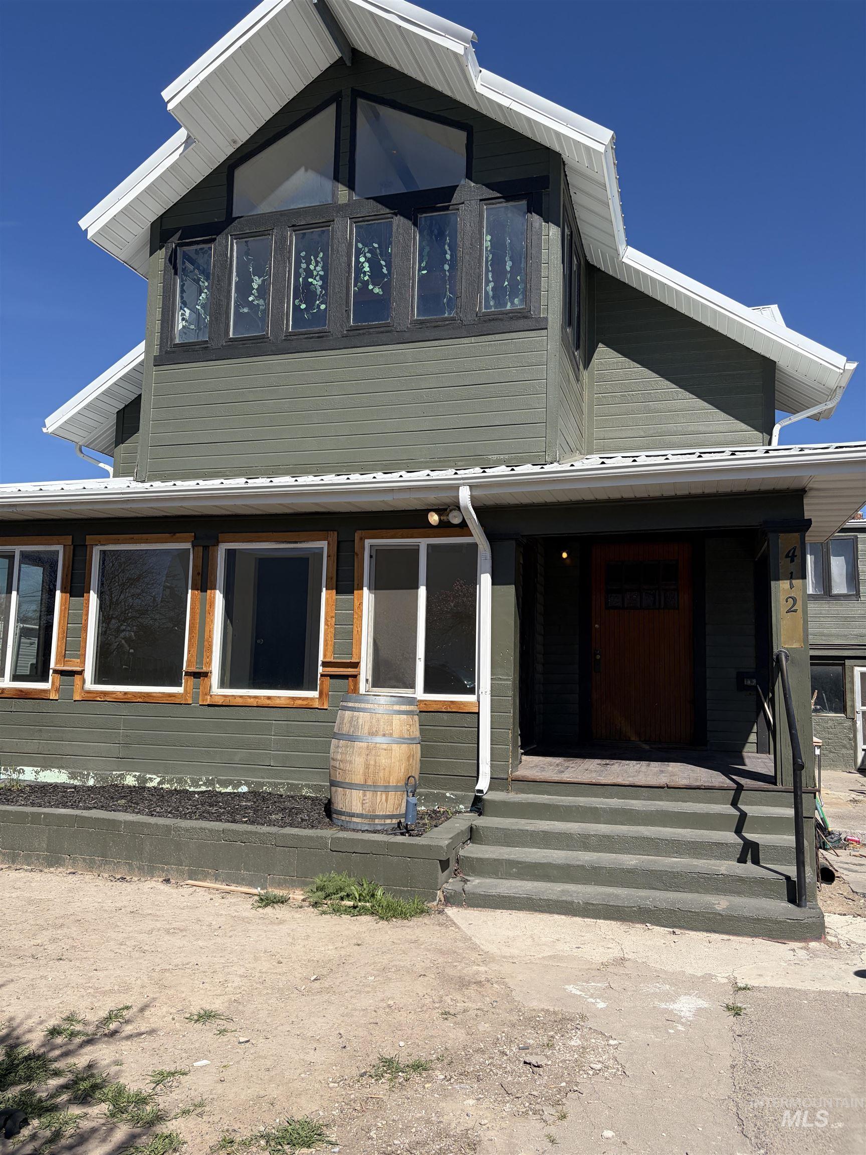 412 Main Ave N, Twin Falls, Idaho 83301, 1 Bedroom, 1 Bathroom, Residential Income For Sale, Price $669,000,MLS 98978919