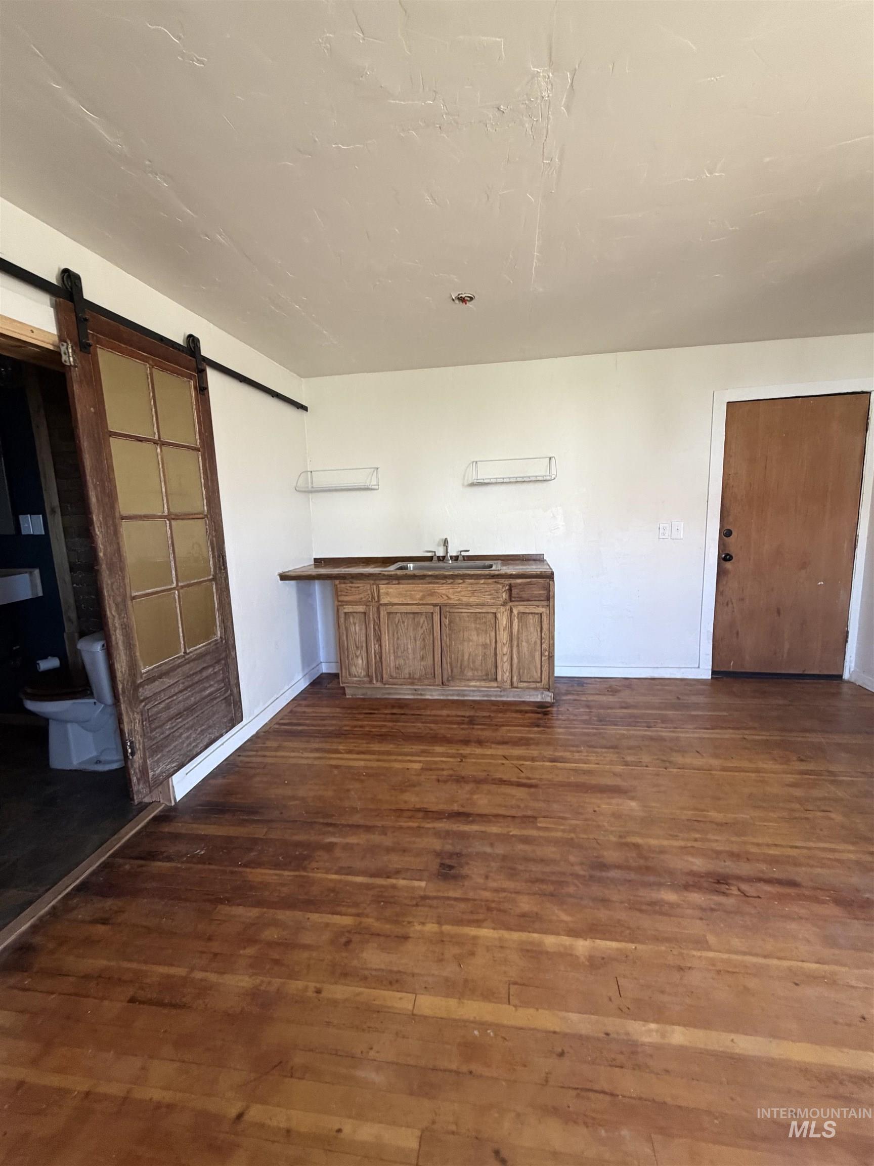 412 Main Ave N, Twin Falls, Idaho 83301, 1 Bedroom, 1 Bathroom, Residential Income For Sale, Price $669,000,MLS 98978919