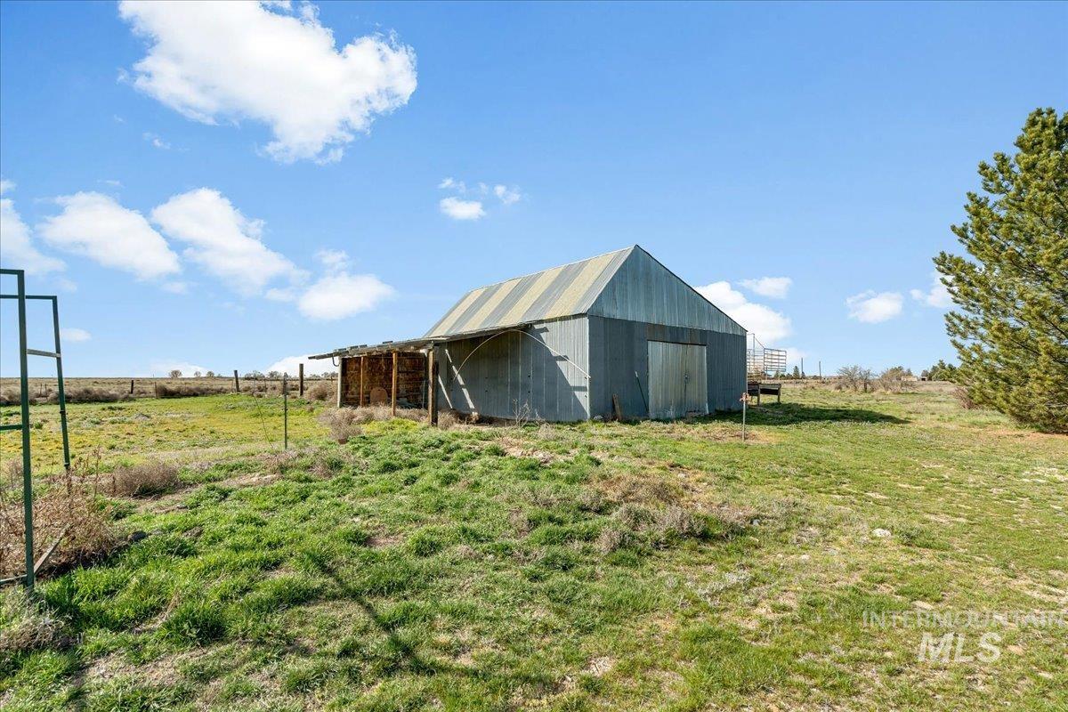 4473 Hwy 51, Mountain Home, Idaho 83647, 3 Bedrooms, 2 Bathrooms, Residential For Sale, Price $449,900, 98978921