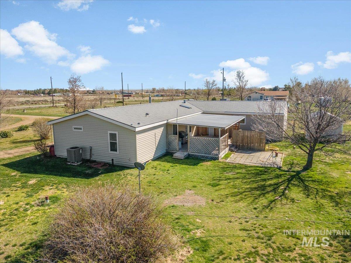 4473 Hwy 51, Mountain Home, Idaho 83647, 3 Bedrooms, 2 Bathrooms, Residential For Sale, Price $449,900, 98978921