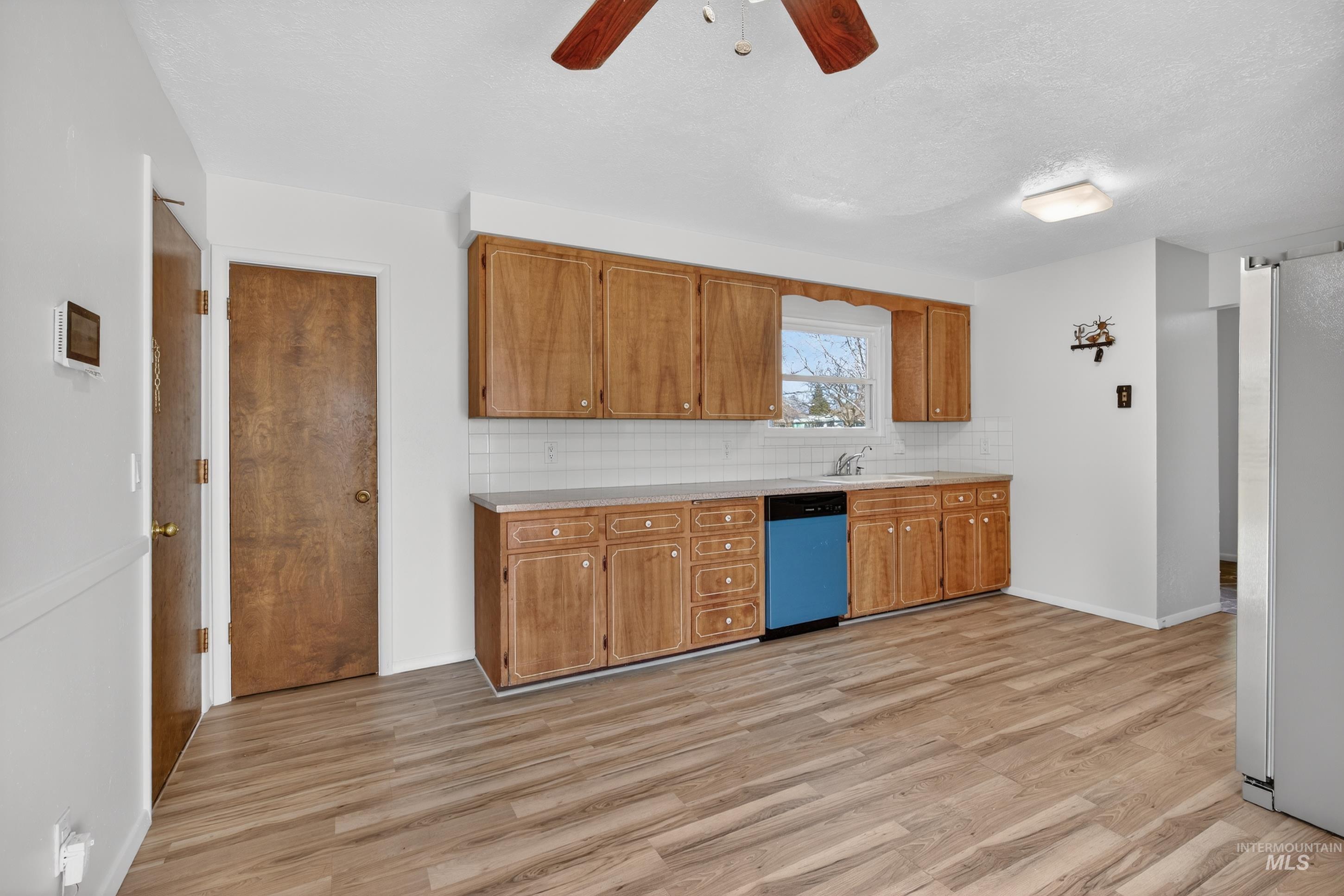 10817 W Ashburton Drive, Boise, Idaho 83709, 4 Bedrooms, 2 Bathrooms, Residential For Sale, Price $479,900, 98978926